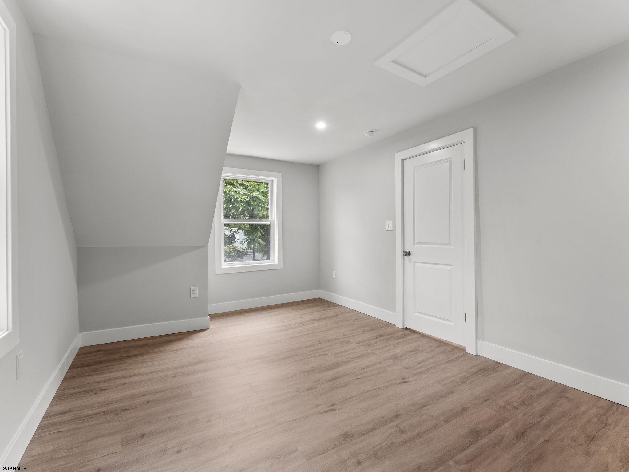 1207 1st Street
