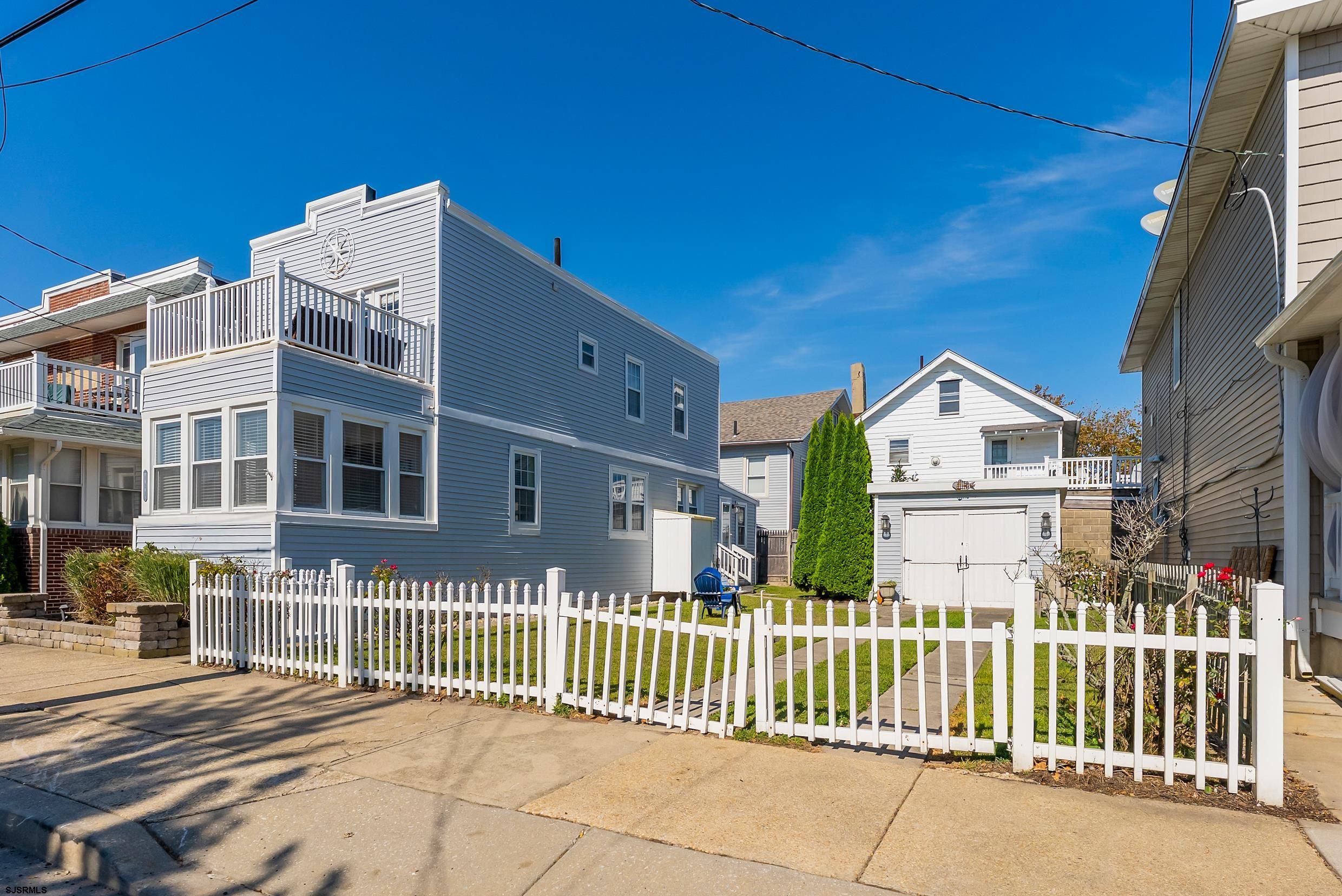 121 N Princeton Ave