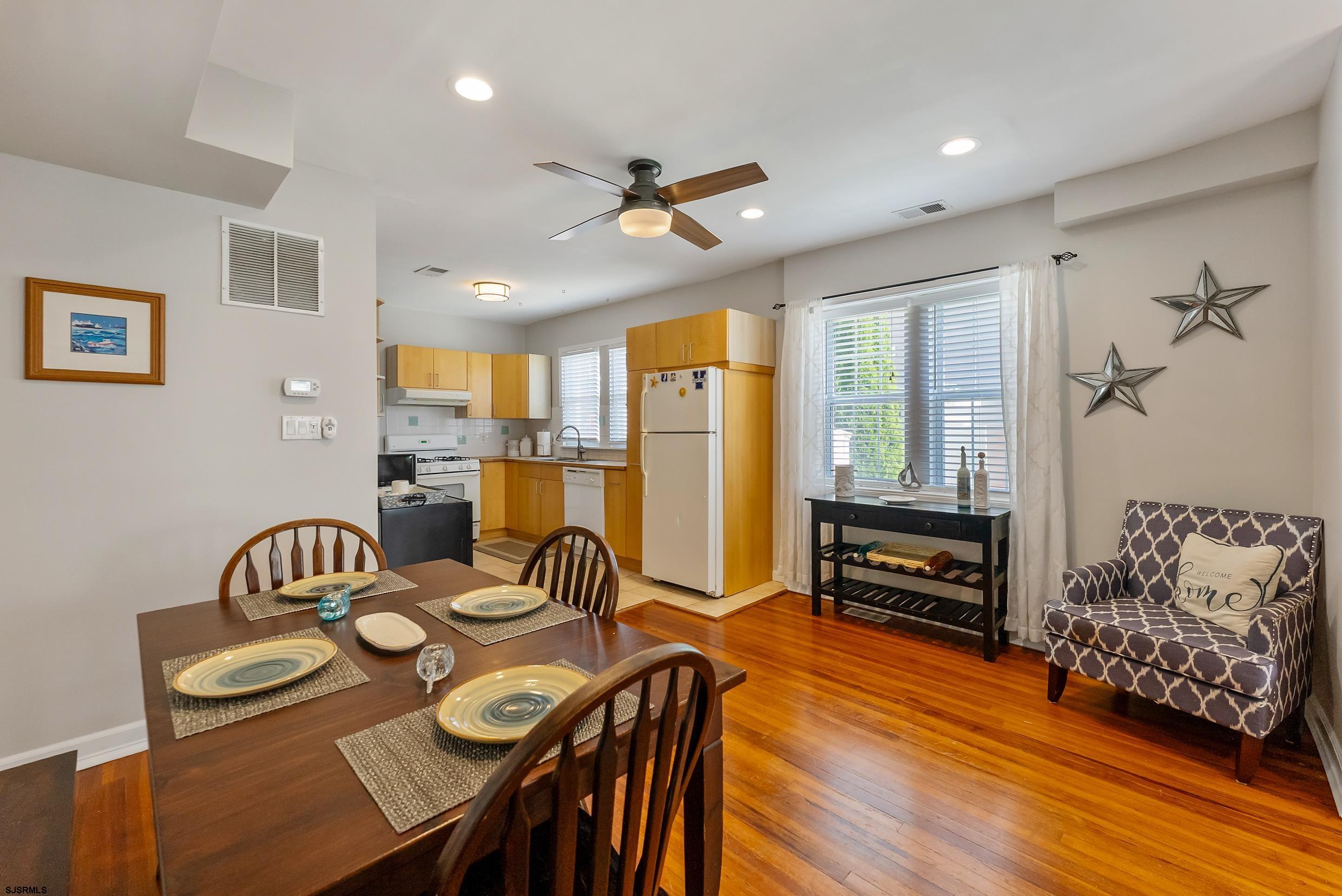 121 N Princeton Ave