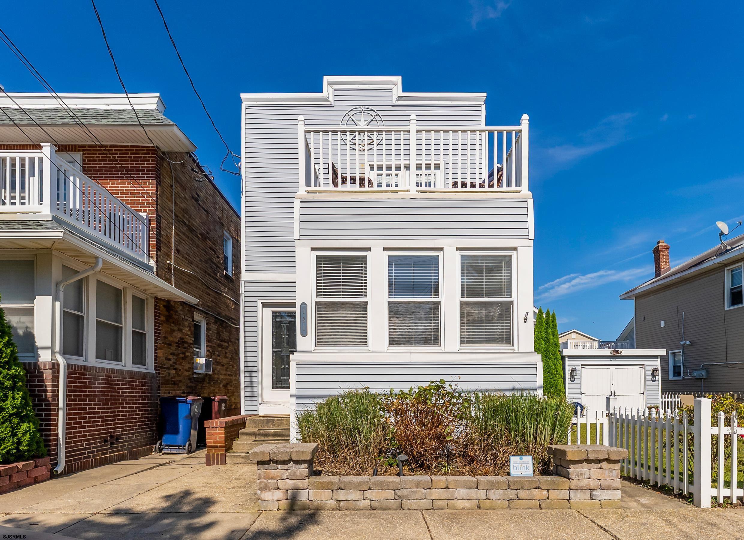121 N Princeton Ave