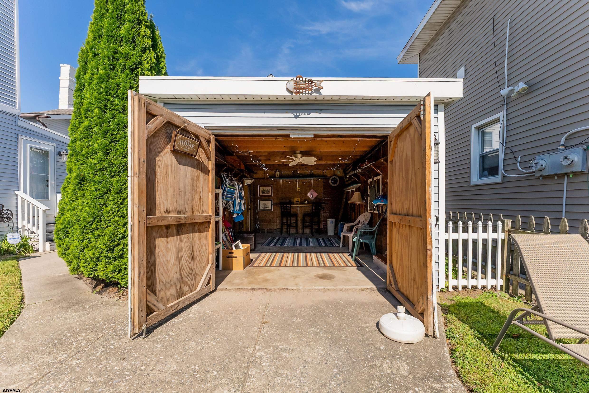 121 N Princeton Ave