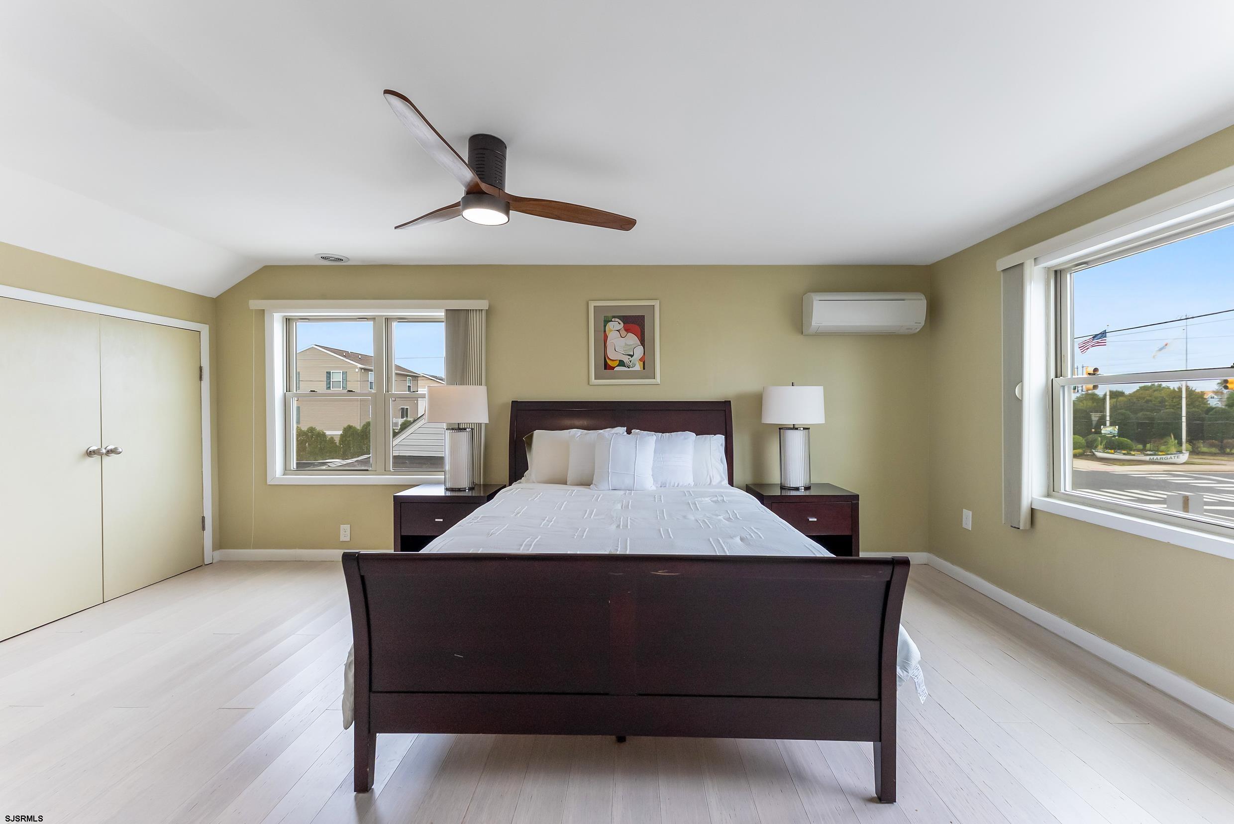 216 N Jerome Ave
