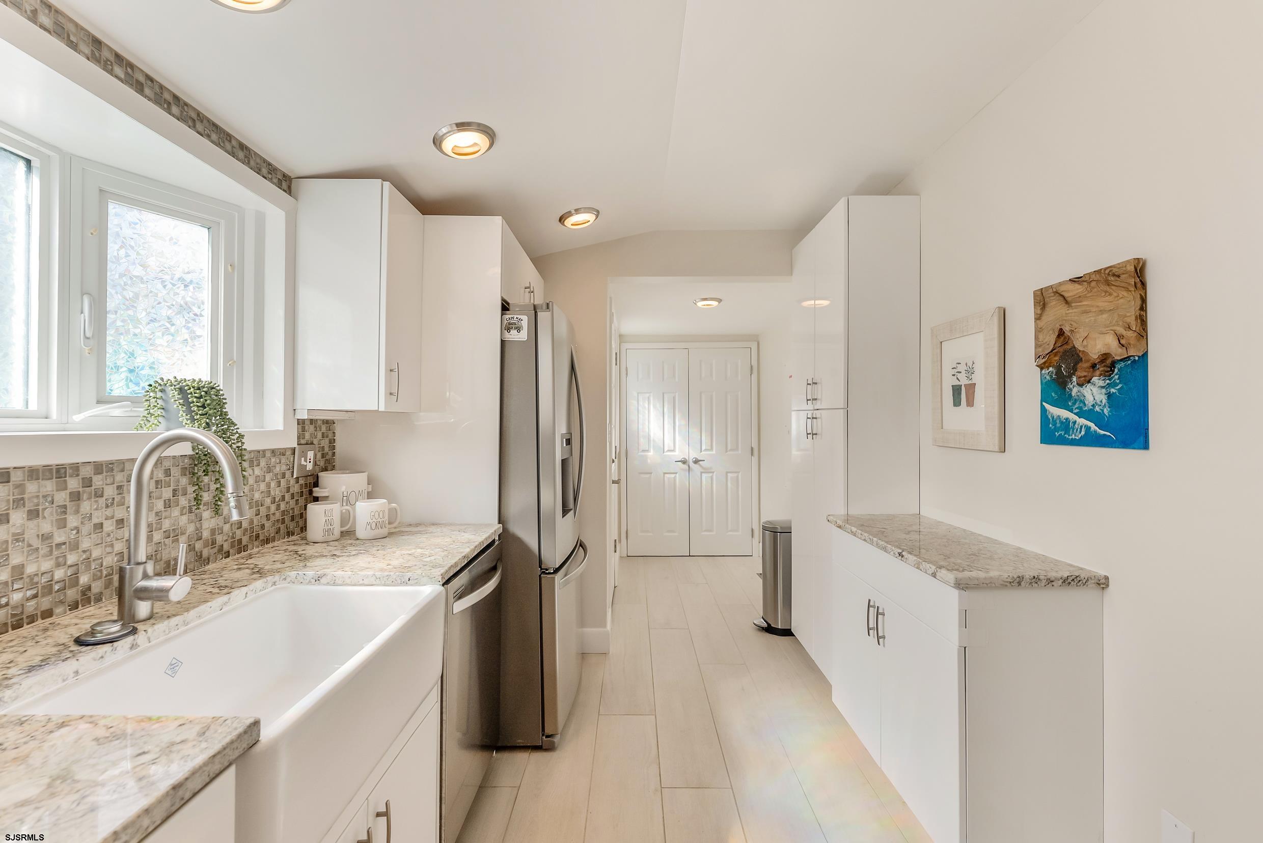216 N Jerome Ave
