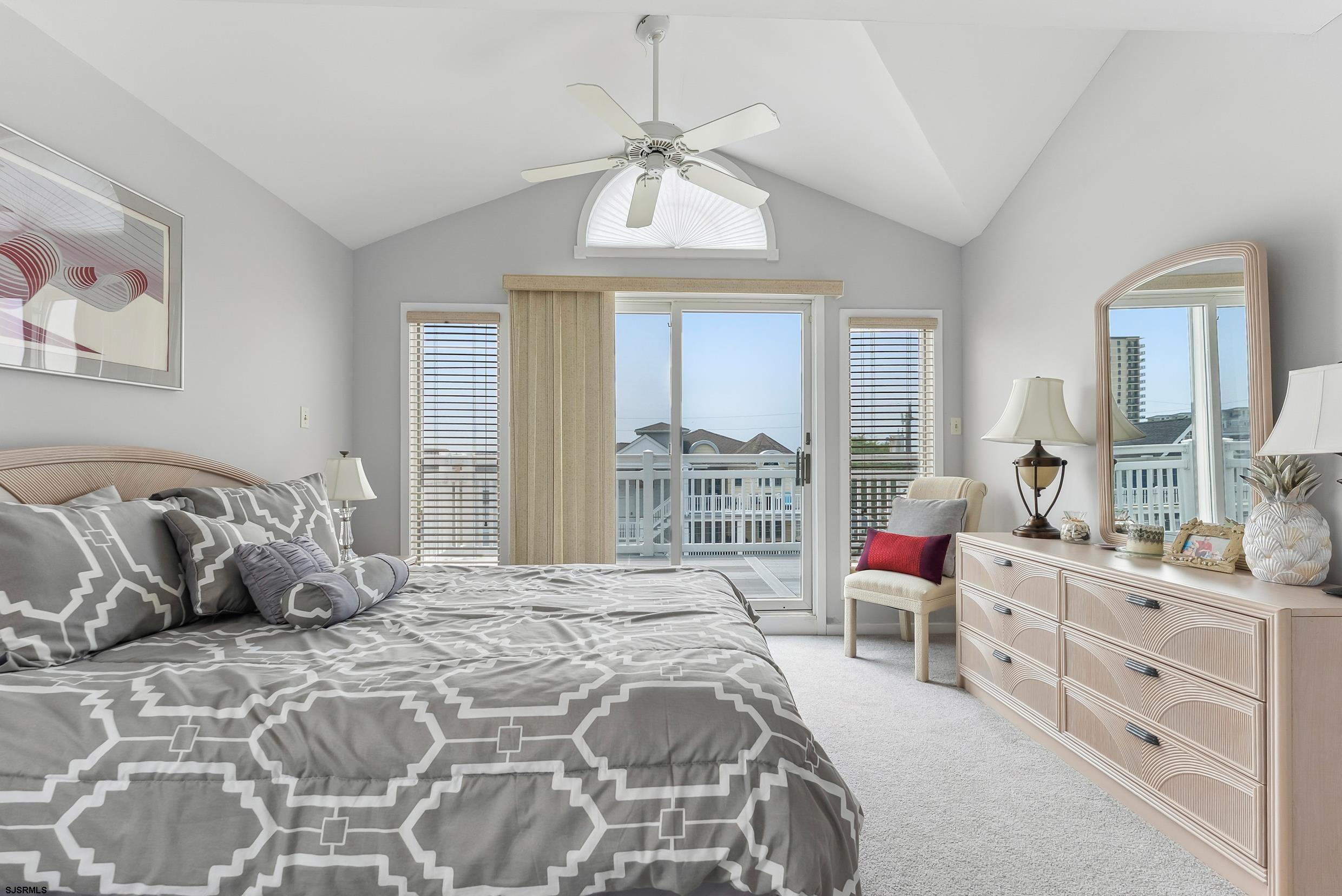 21 S Adams Ave Unit: 5