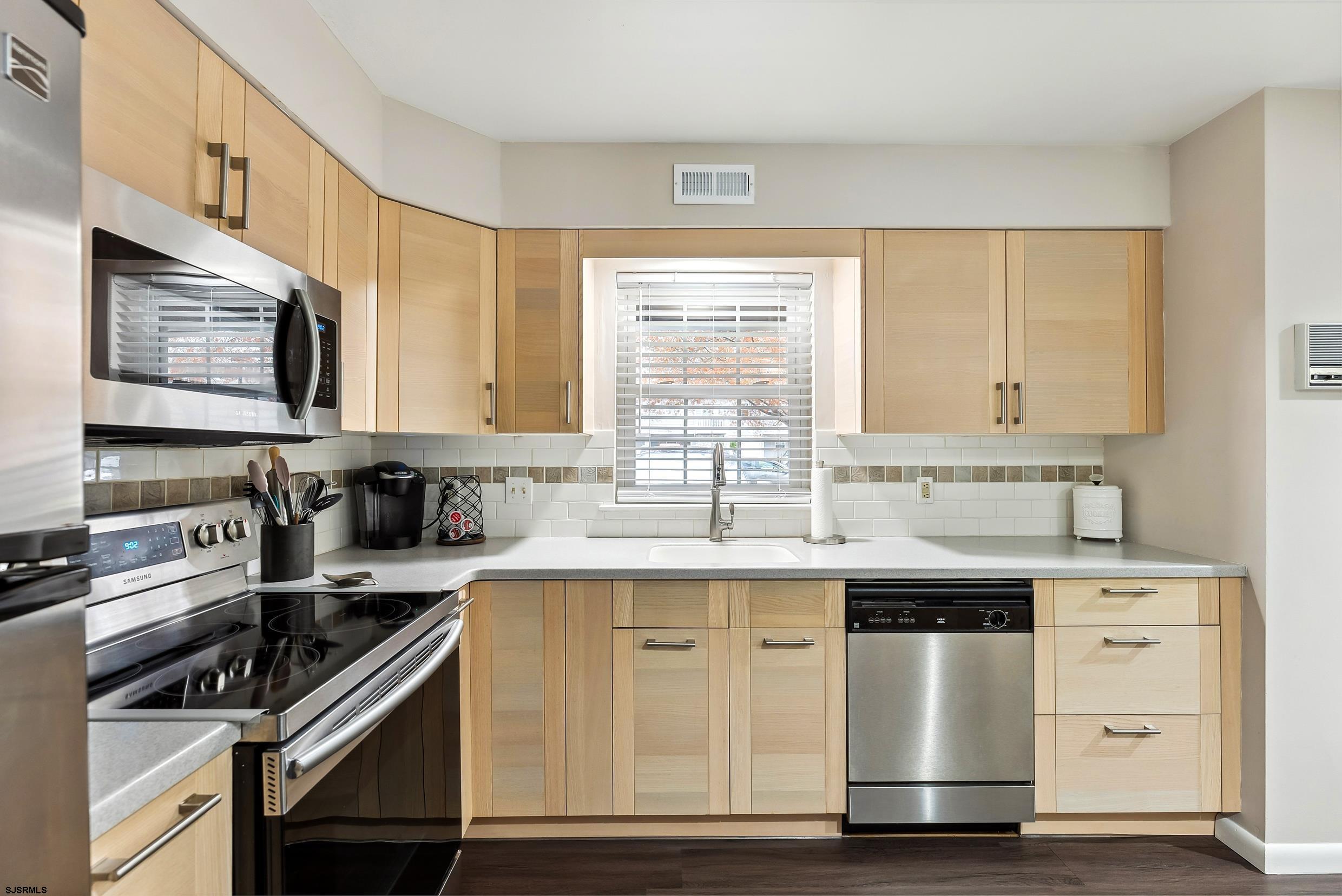44 Harborwood Dr