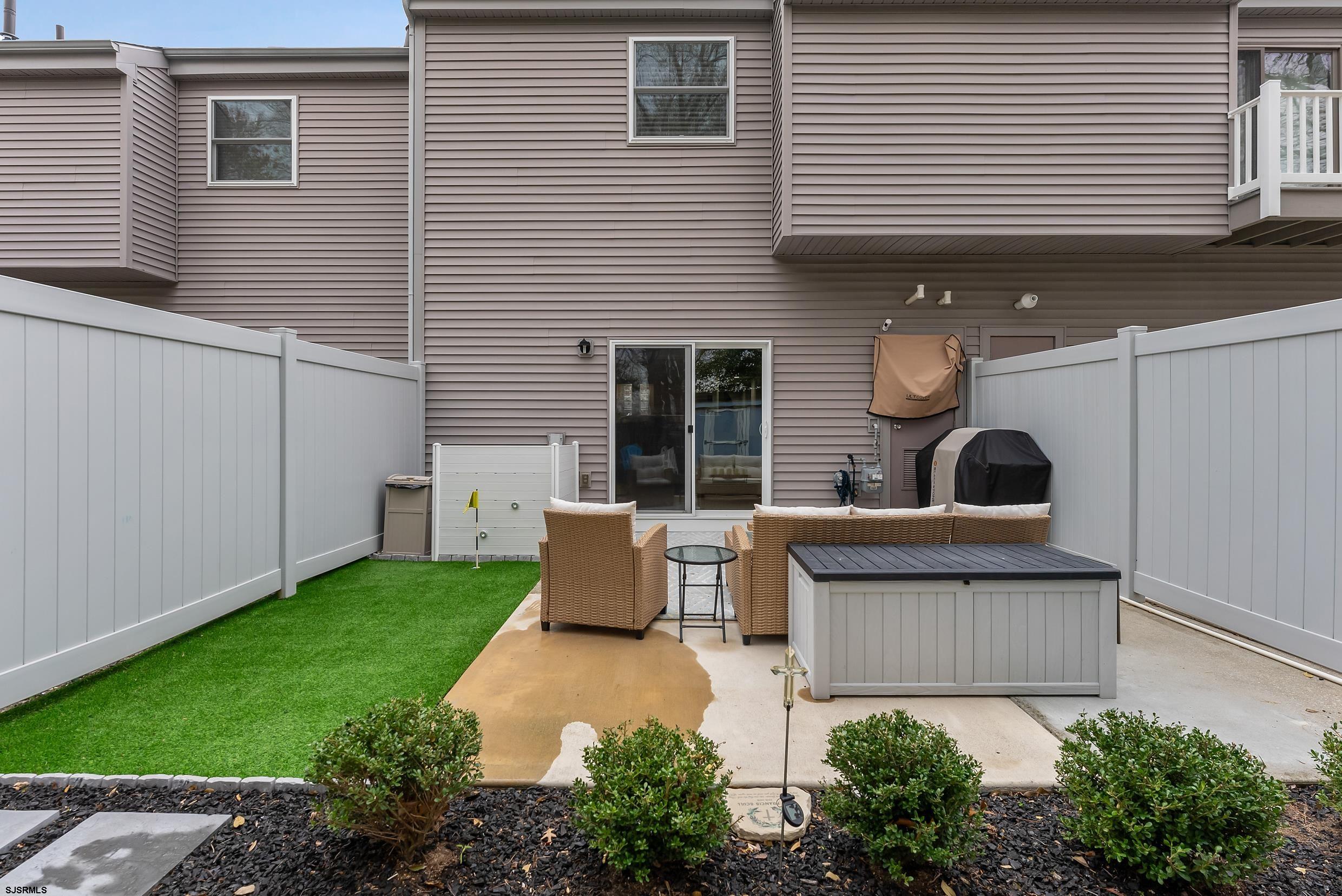 44 Harborwood Dr