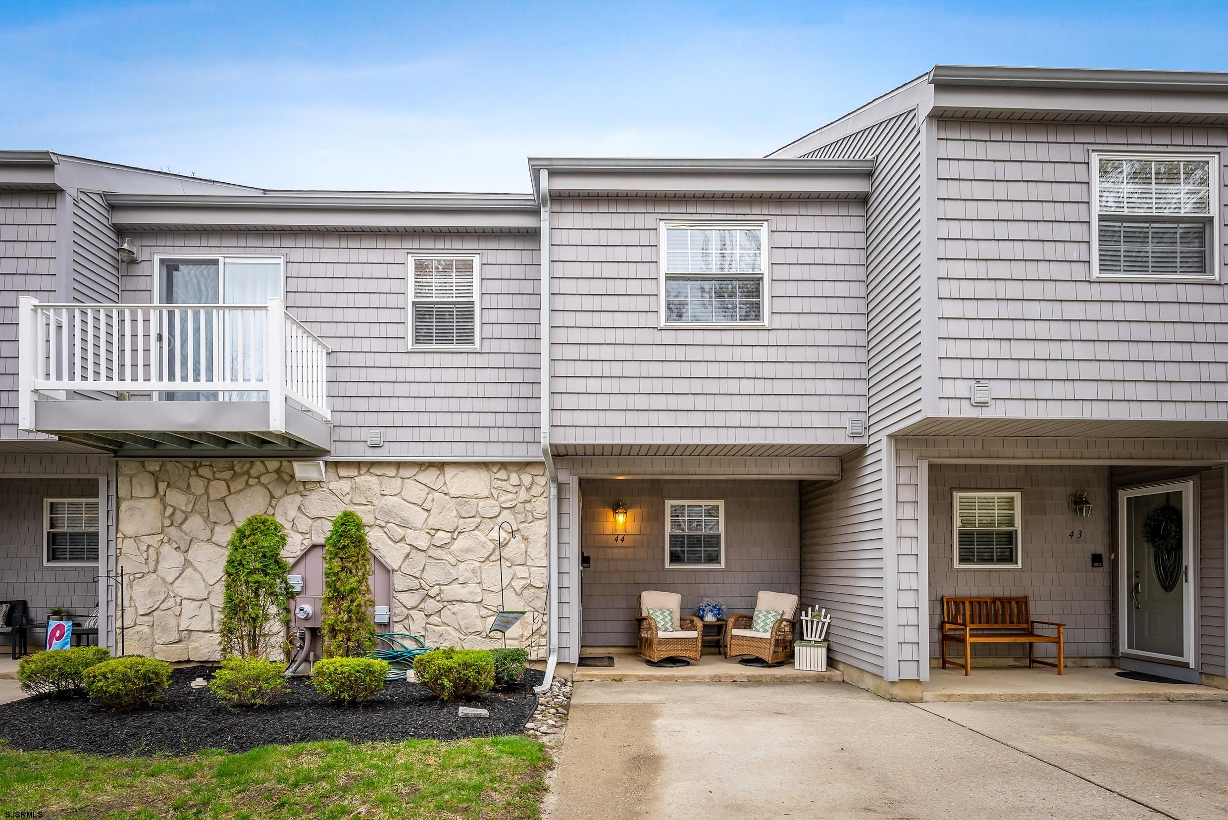 44 Harborwood Dr