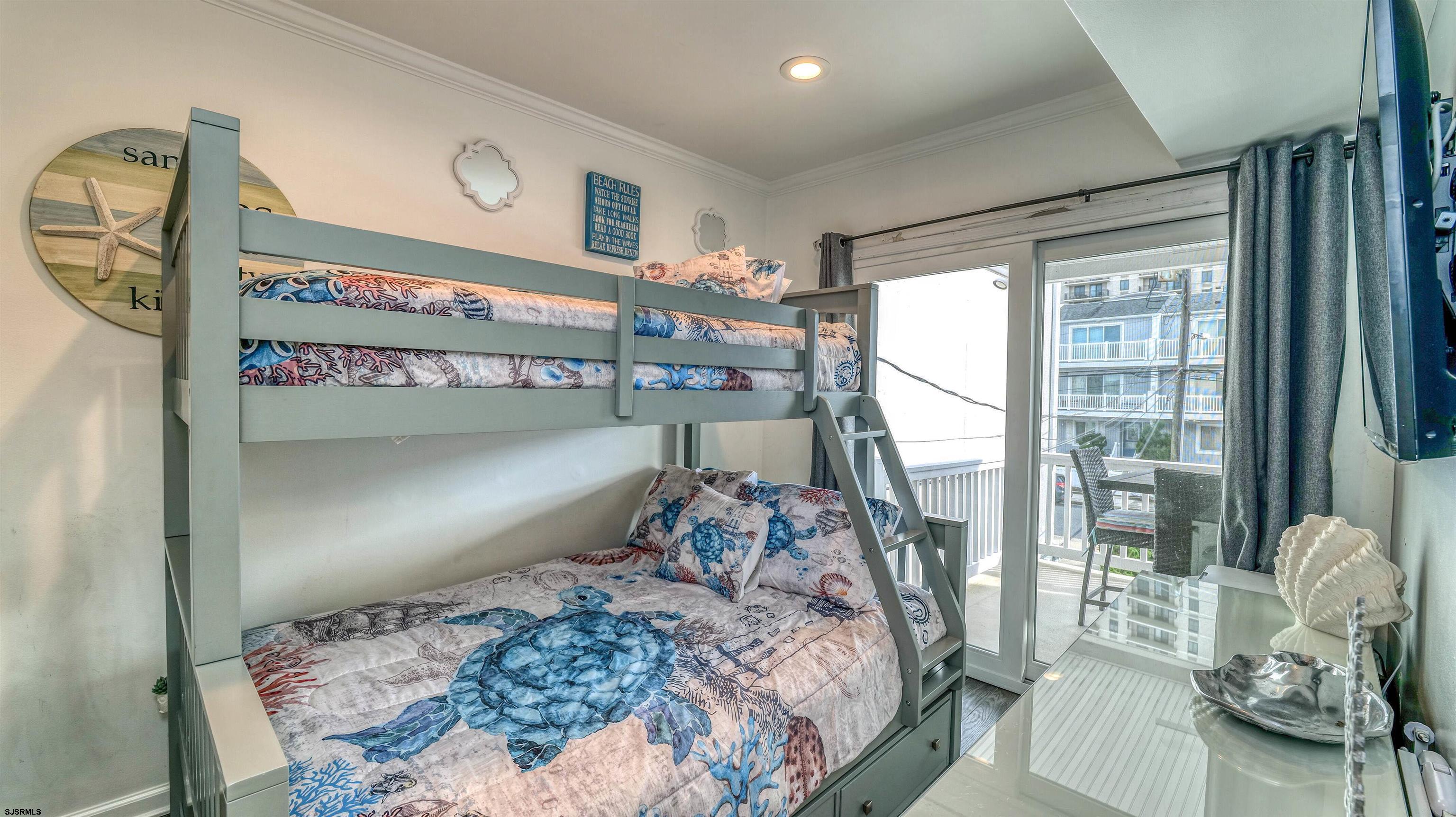 9609 Pacific Ave Unit: 5