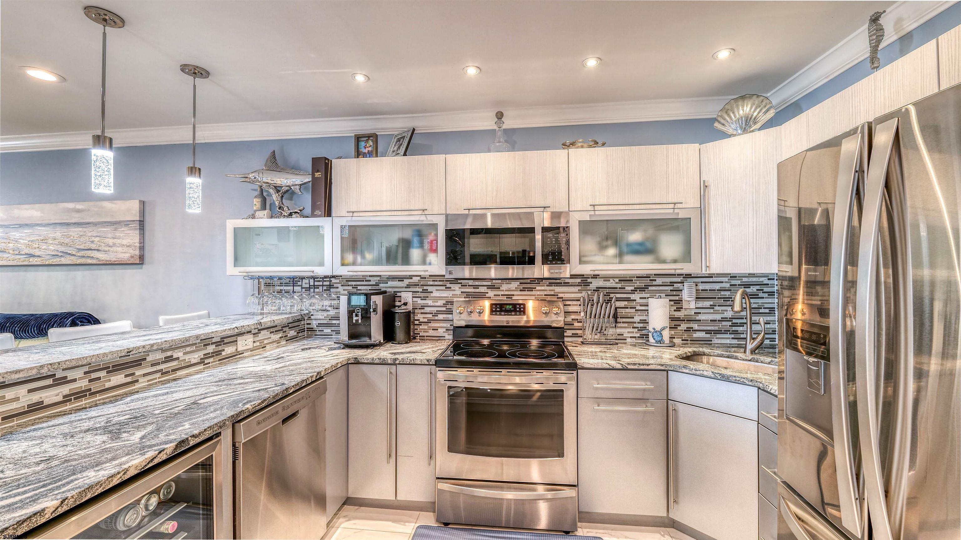 9609 Pacific Ave Unit: 5