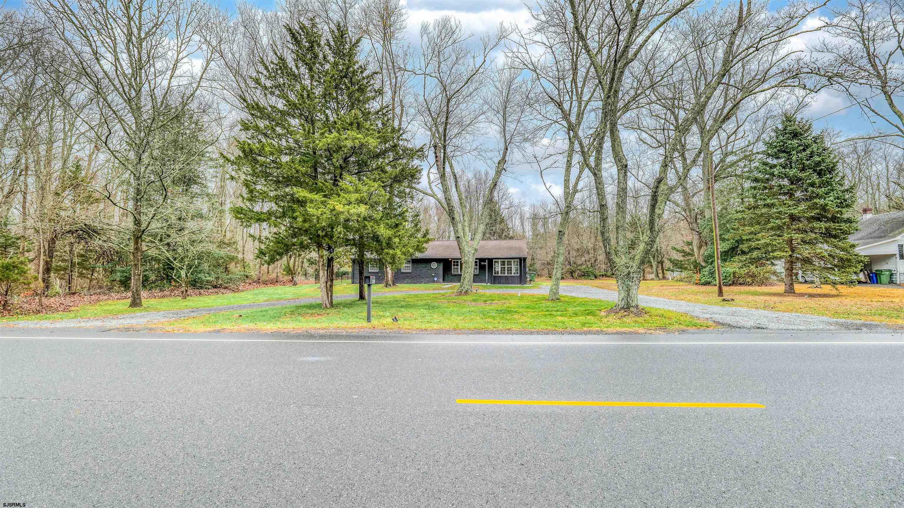1048 Ocean Heights