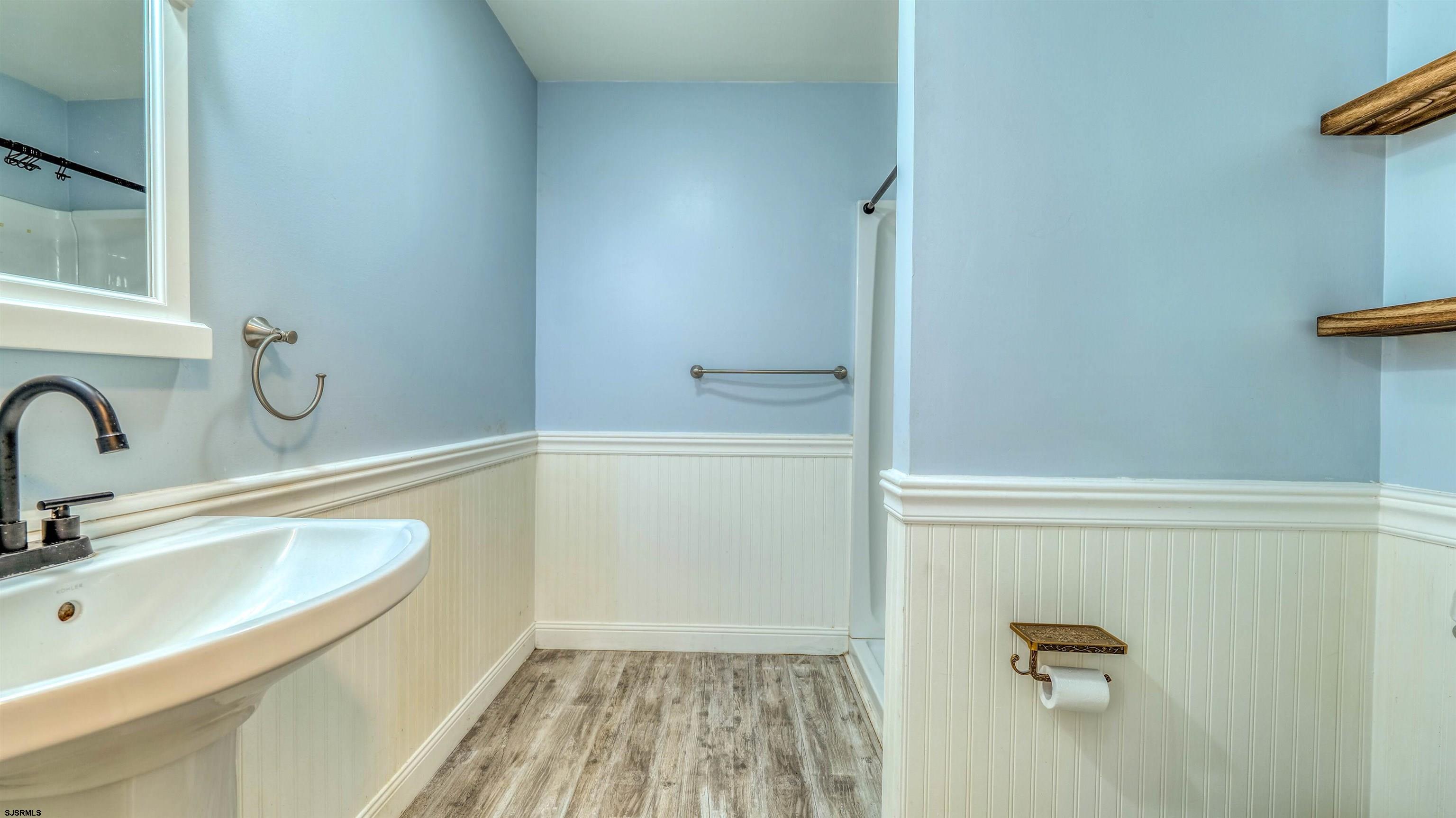 1048 Ocean Heights