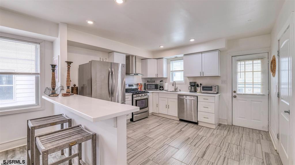 14 N Vassar Square