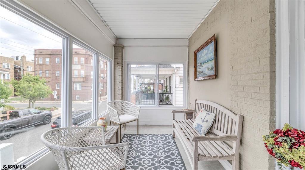 14 N Vassar Square