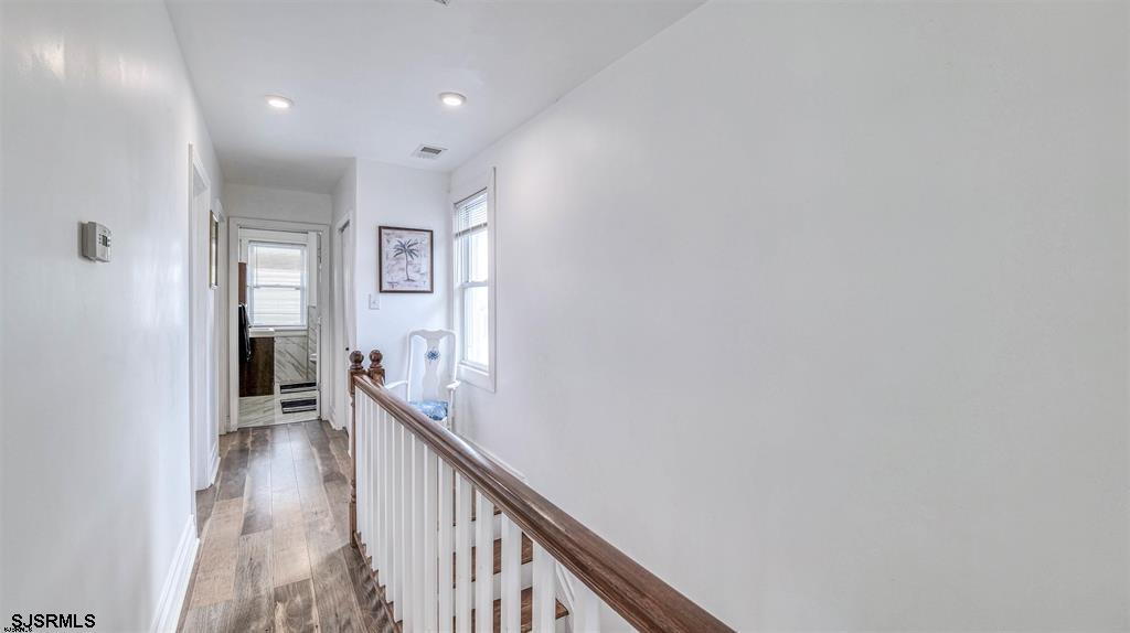 14 N Vassar Square