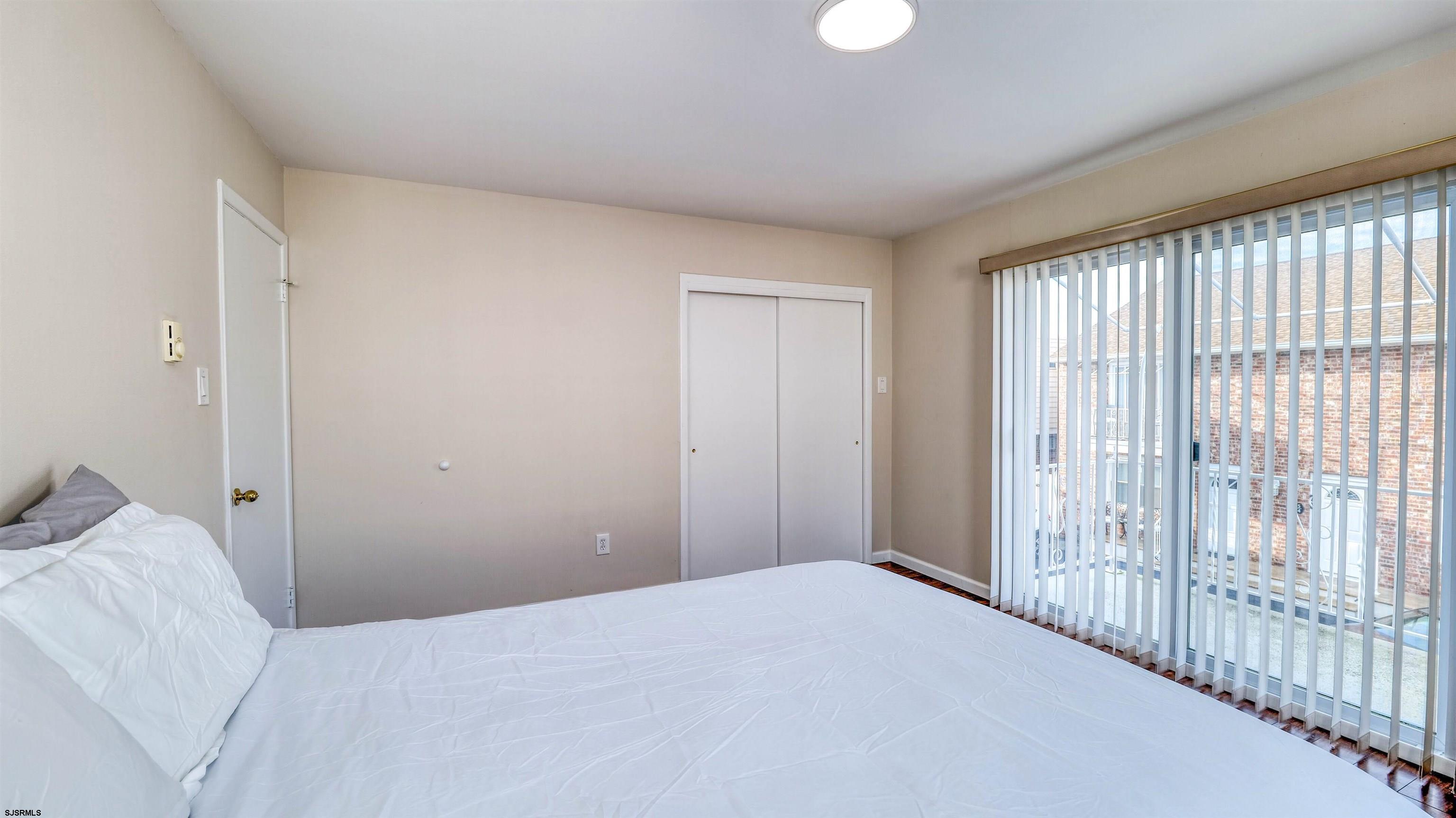 9709 Monmouth Ave Unit: C2