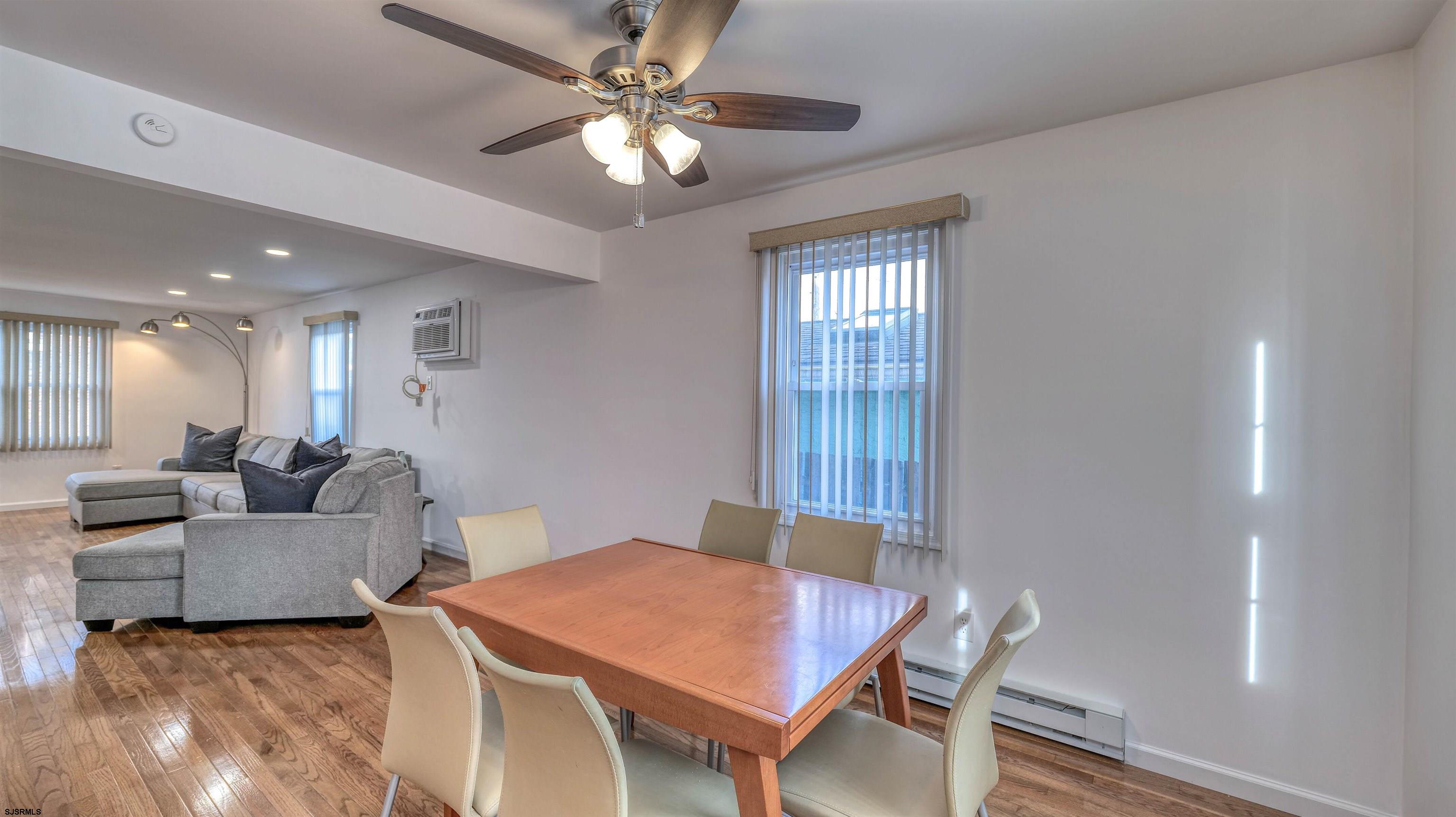 9709 Monmouth Ave Unit: C2