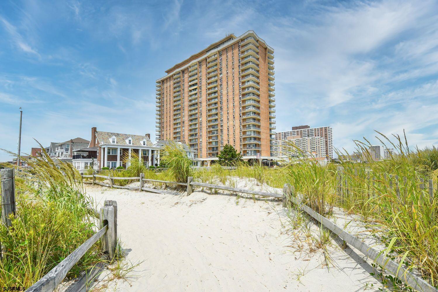 4800 Boardwalk Unit: 604