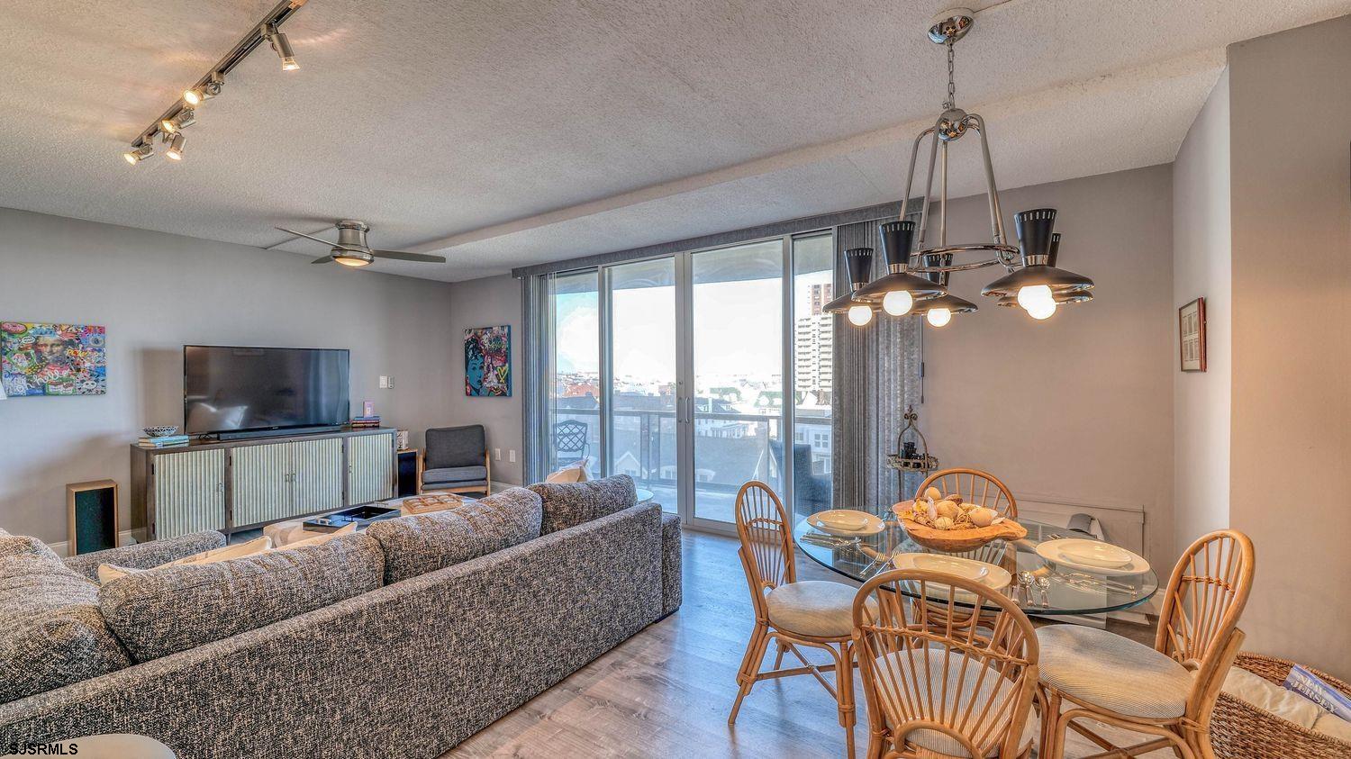 4800 Boardwalk Unit: 604