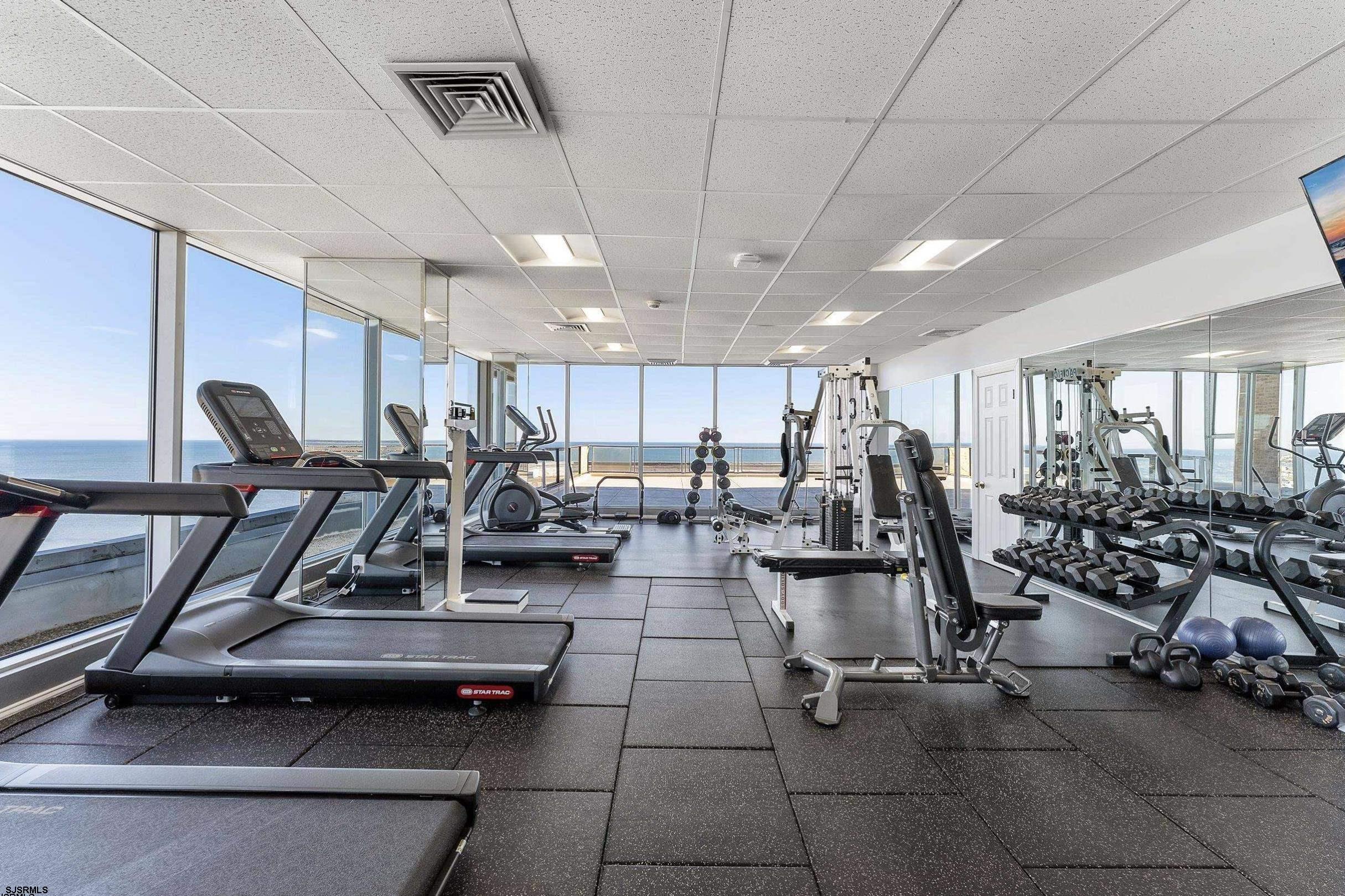 4800 Boardwalk Unit: 604