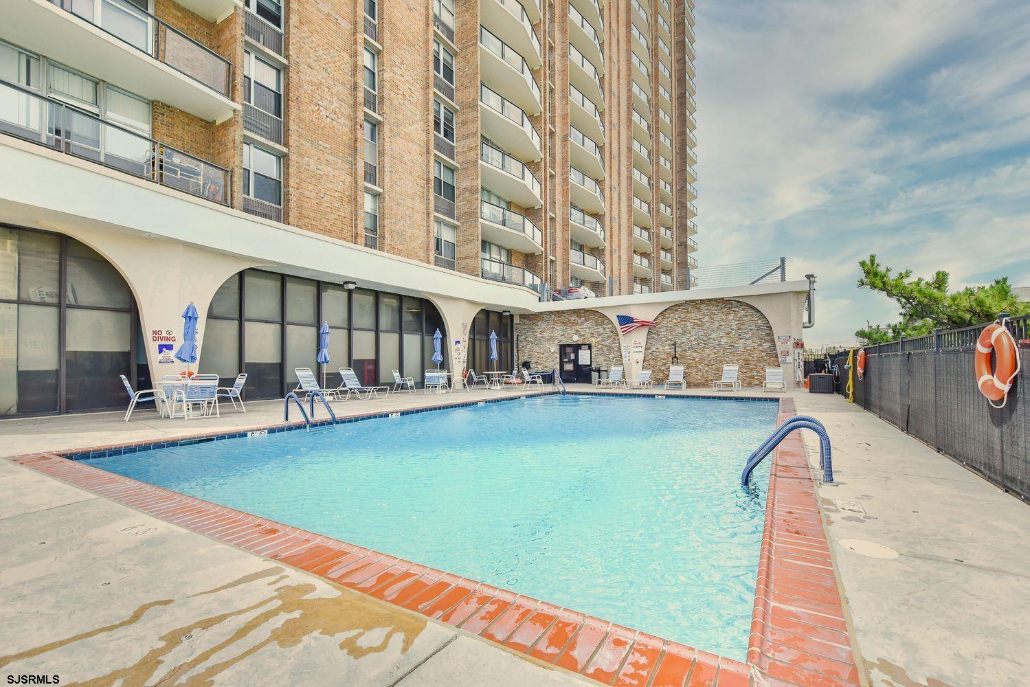 4800 Boardwalk Unit: 604