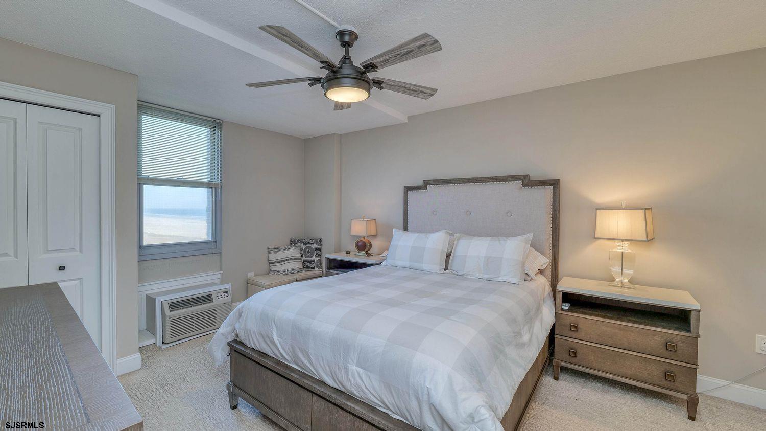 4800 Boardwalk Unit: 604