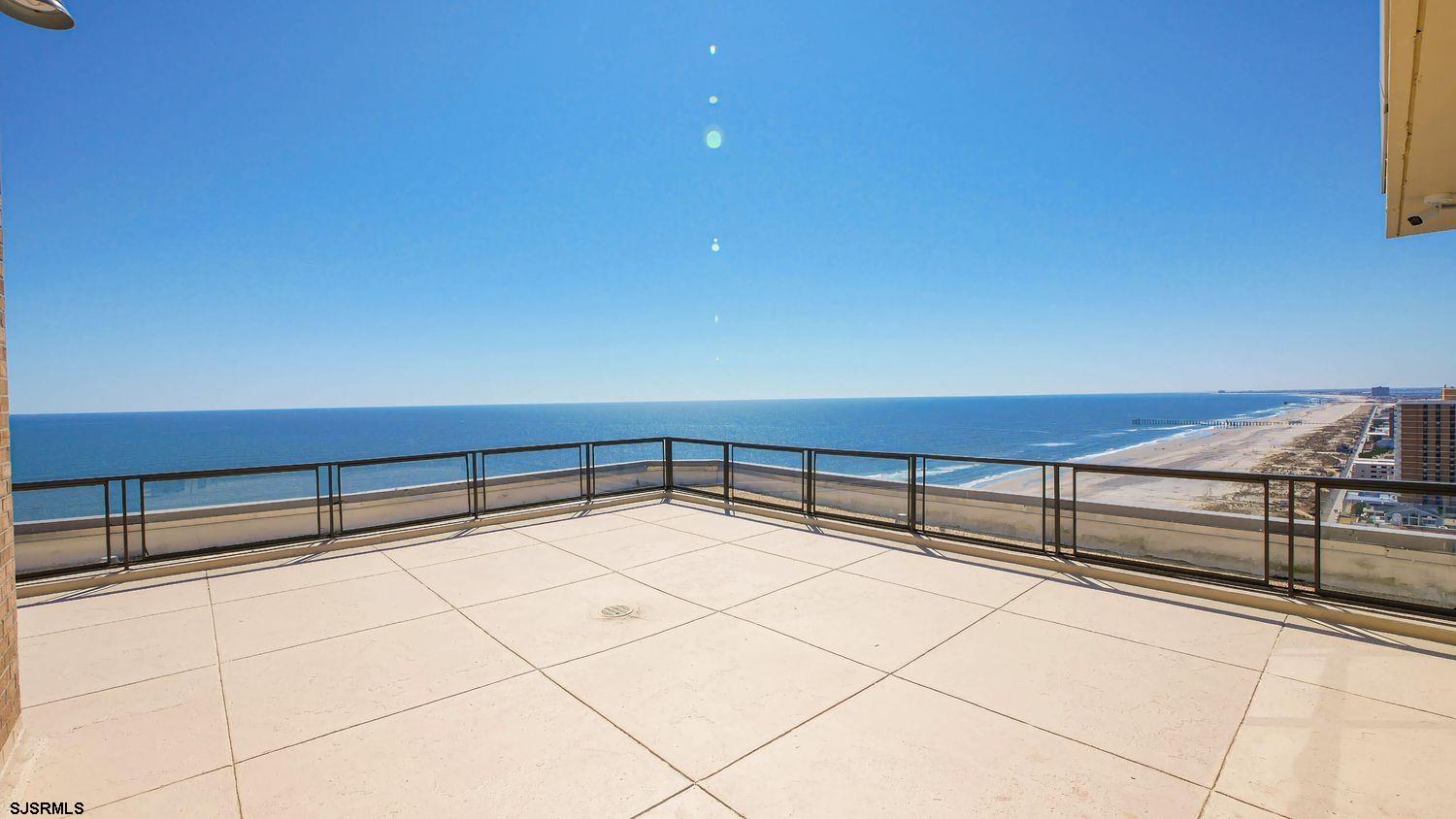 4800 Boardwalk Unit: 604