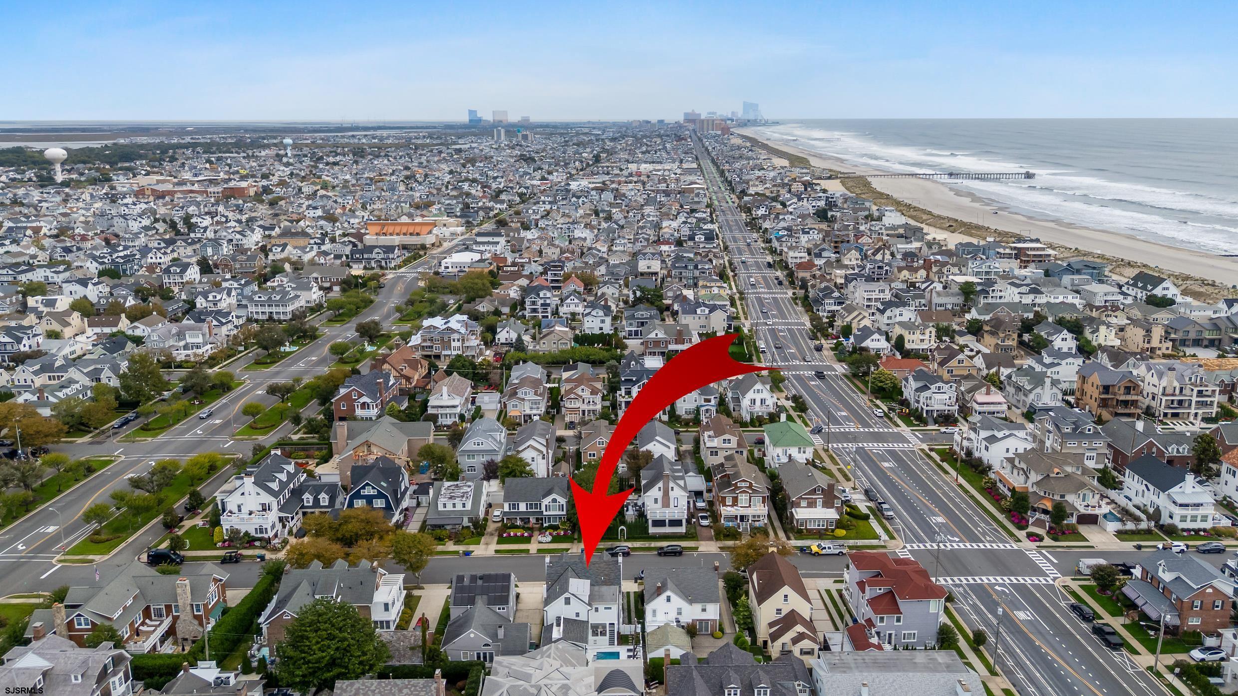 8 S Quincy Ave