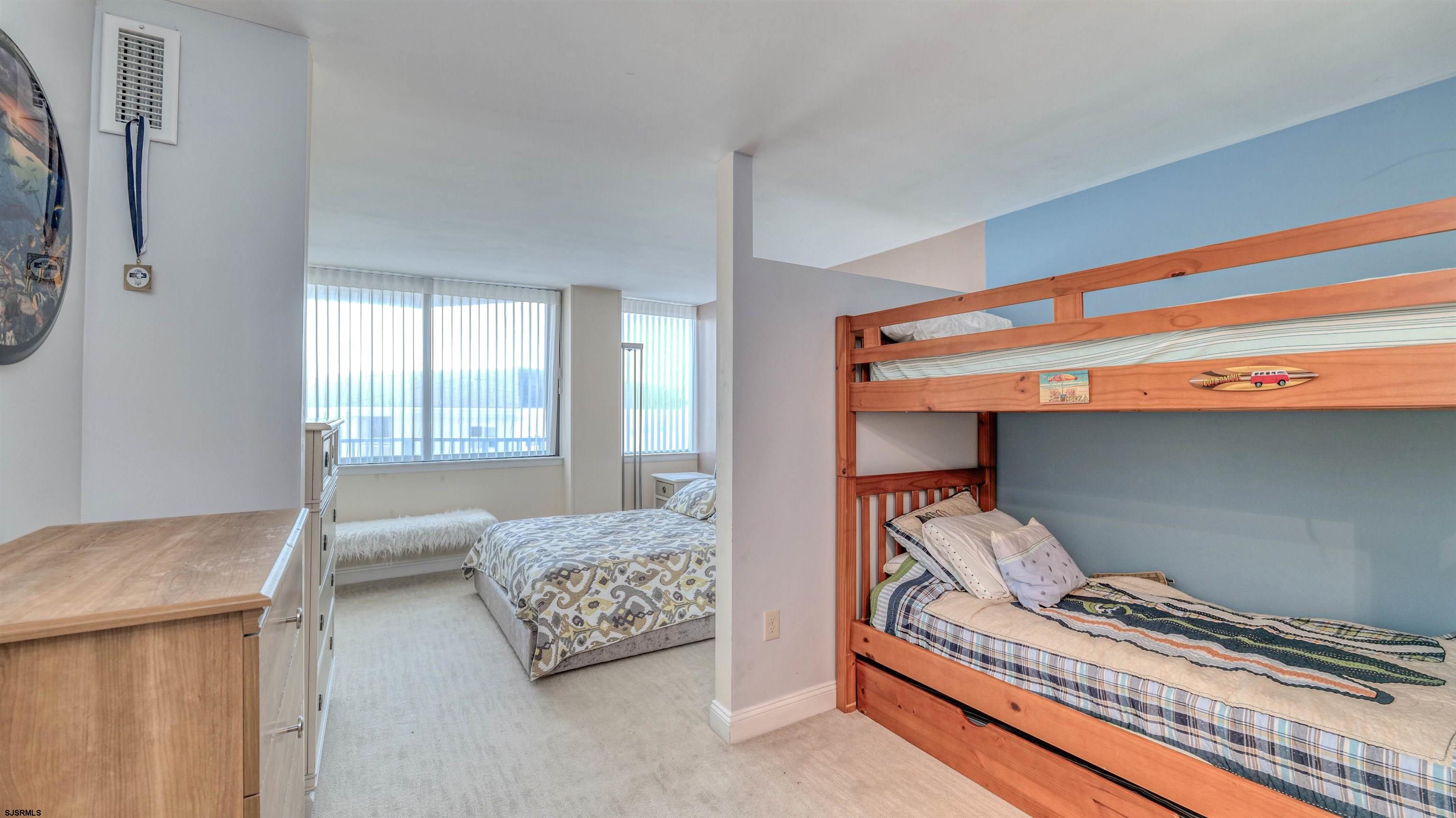 111 S 16th Street Unit: 313