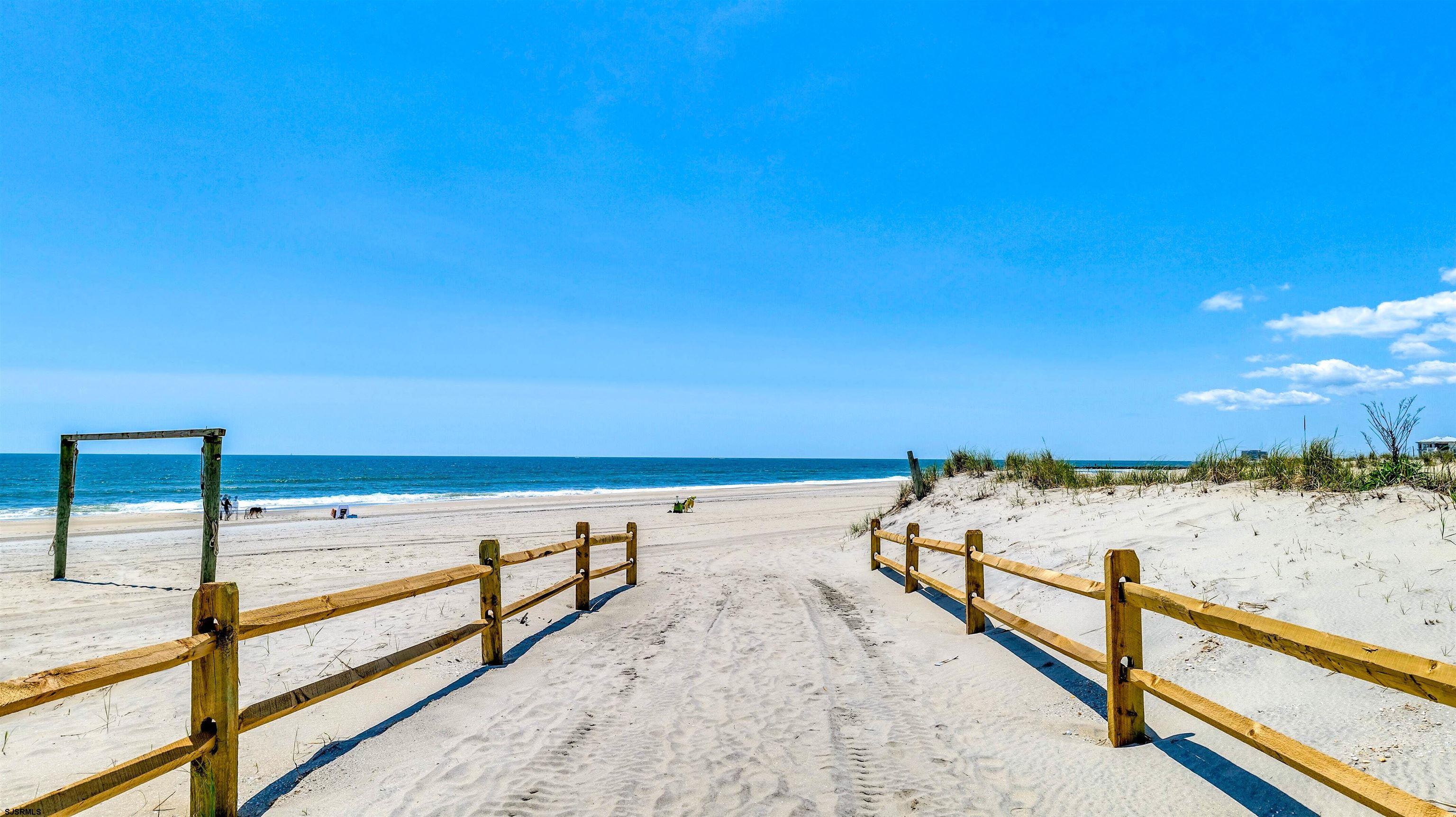 111 S 16th Street Unit: 313