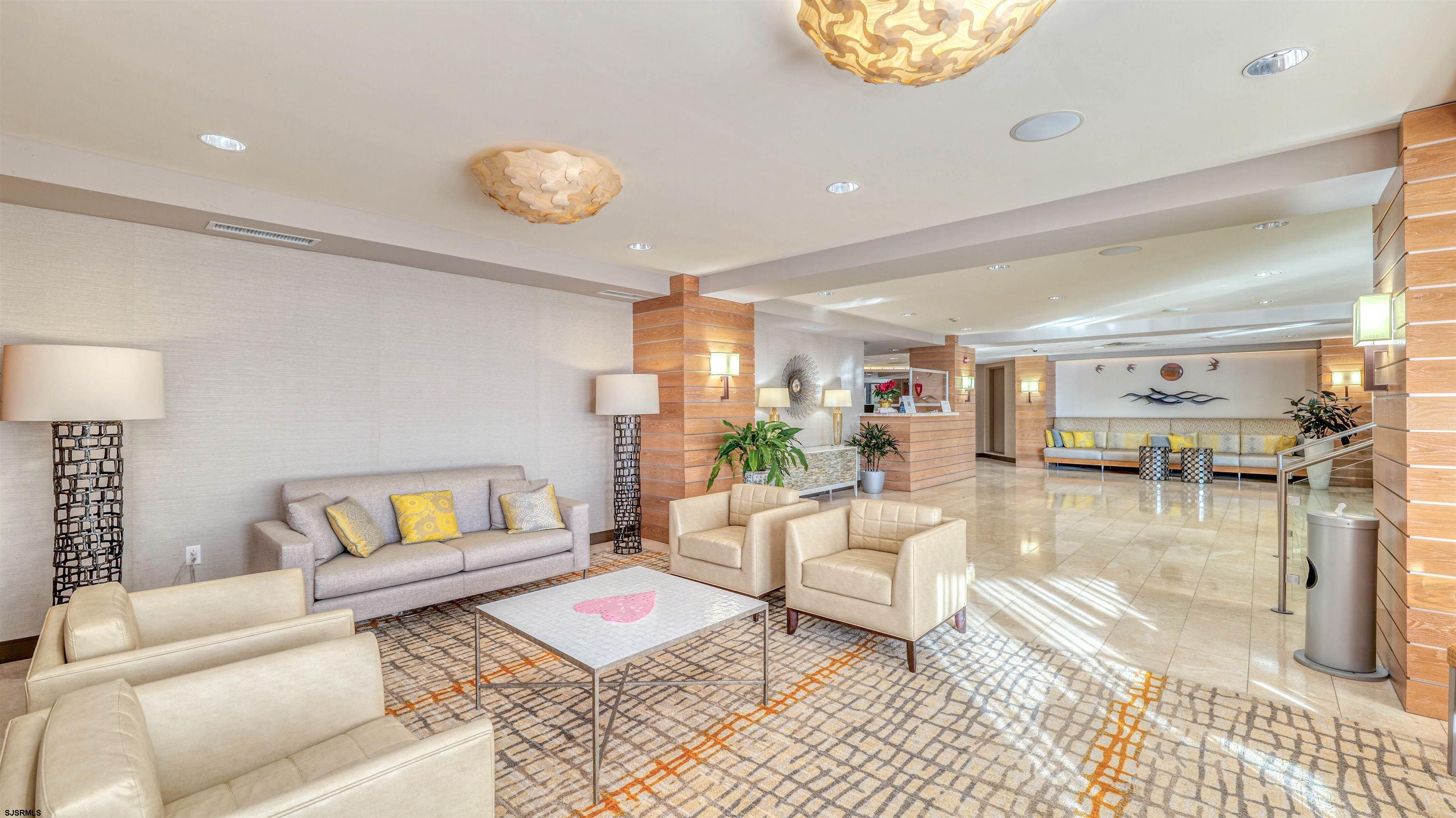 111 S 16th Street Unit: 313