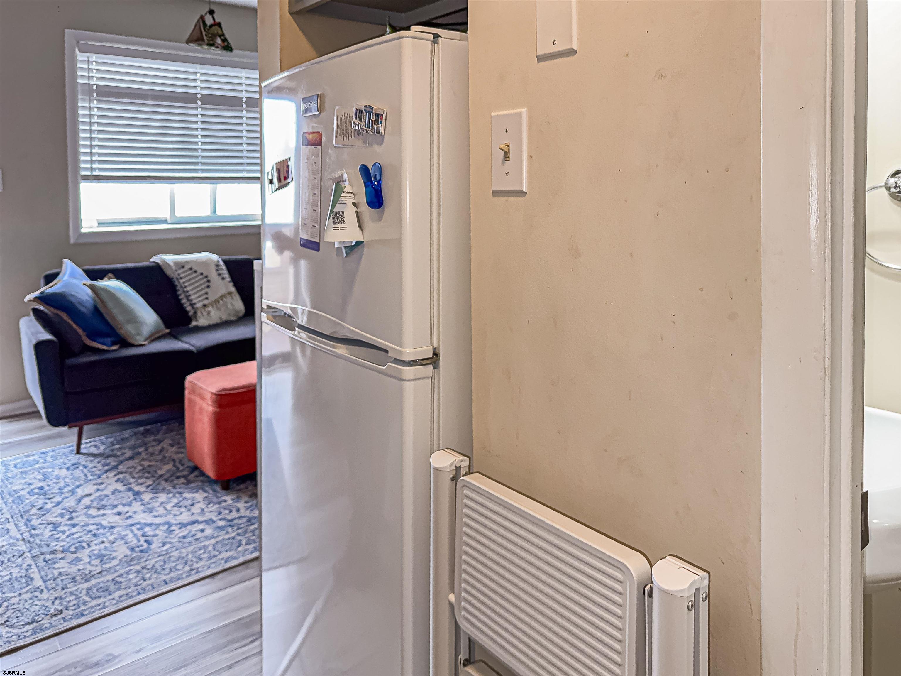 9600 Amherst Ave Unit: 7