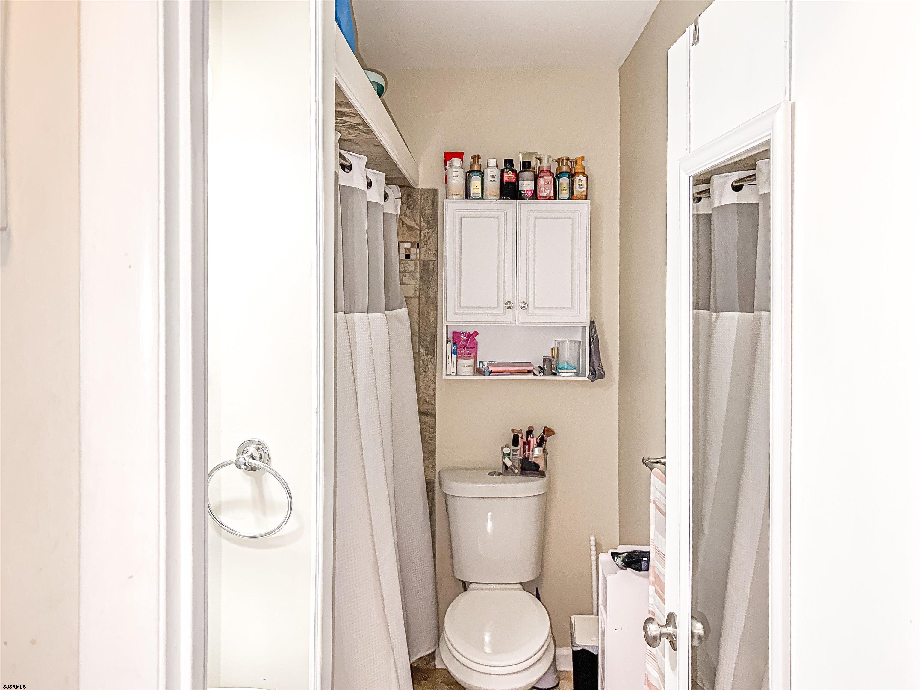 9600 Amherst Ave Unit: 7