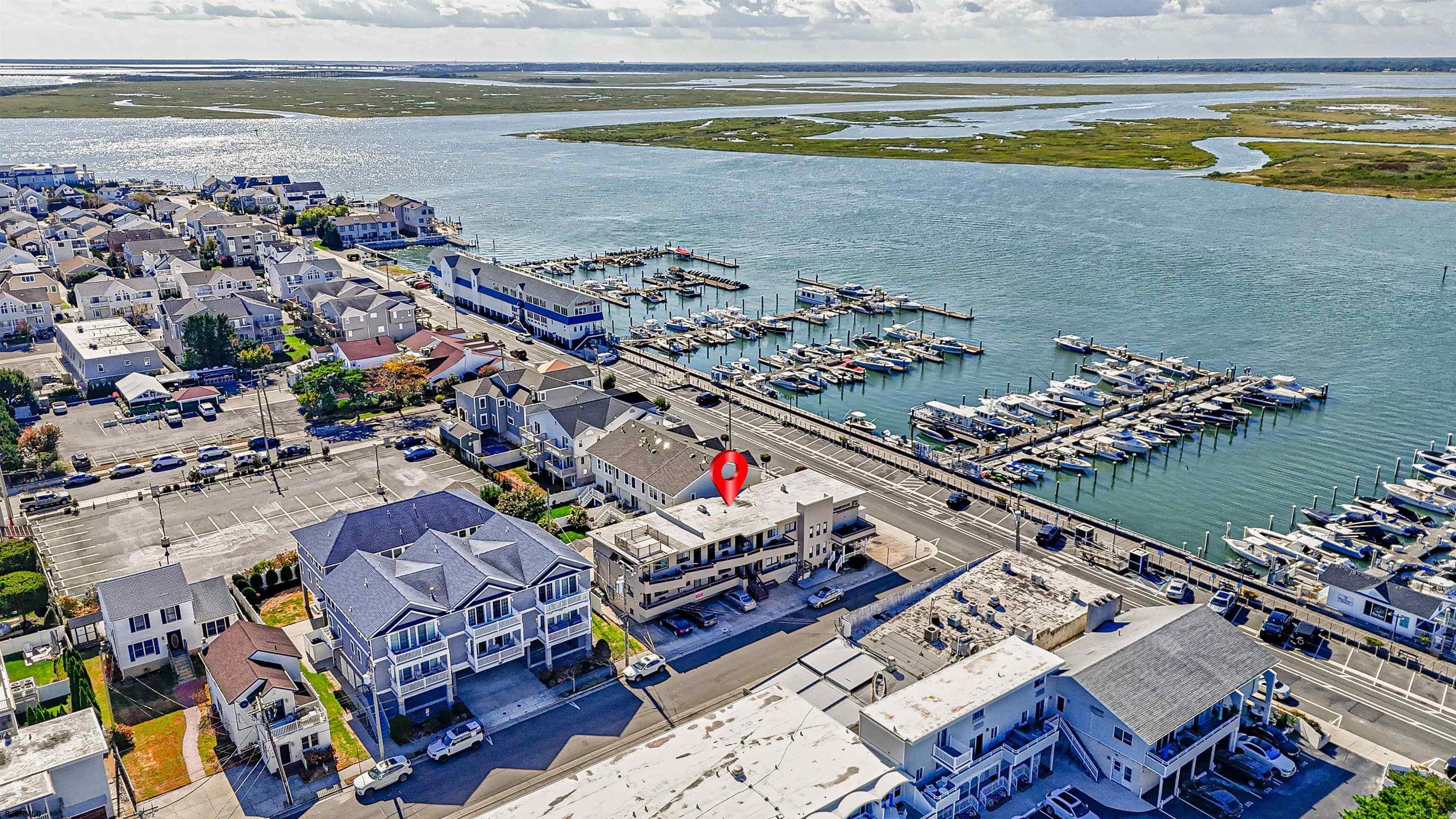 9600 Amherst Ave Unit: 7