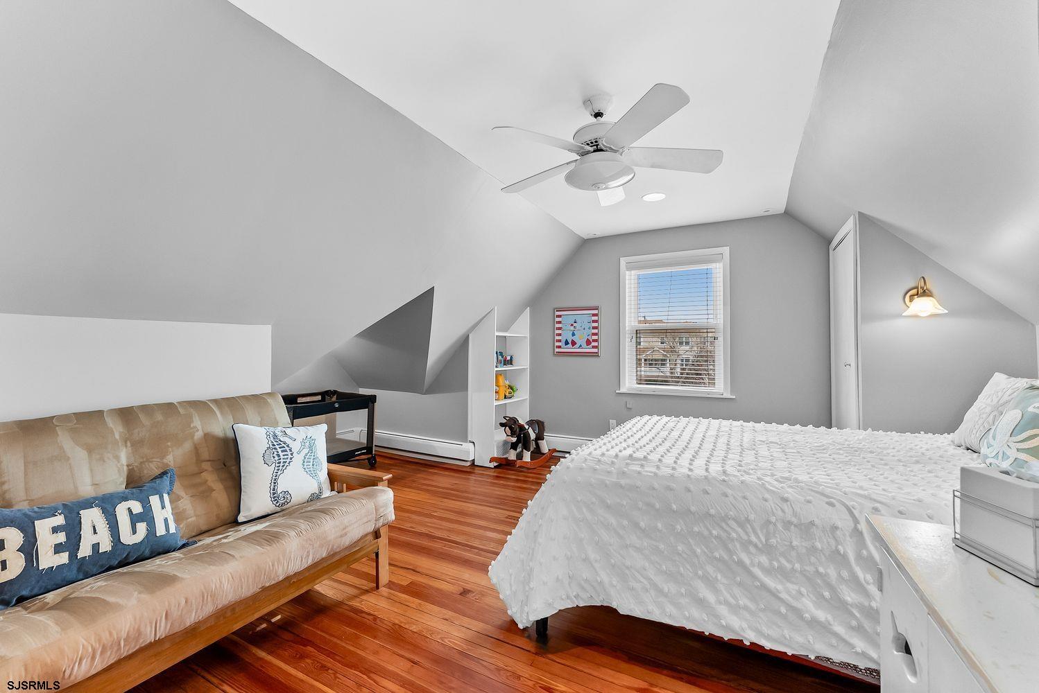 29 East Dr
