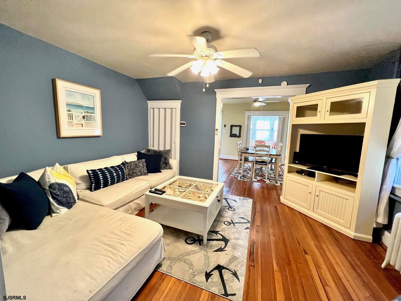 123.5 N Princeton Ave