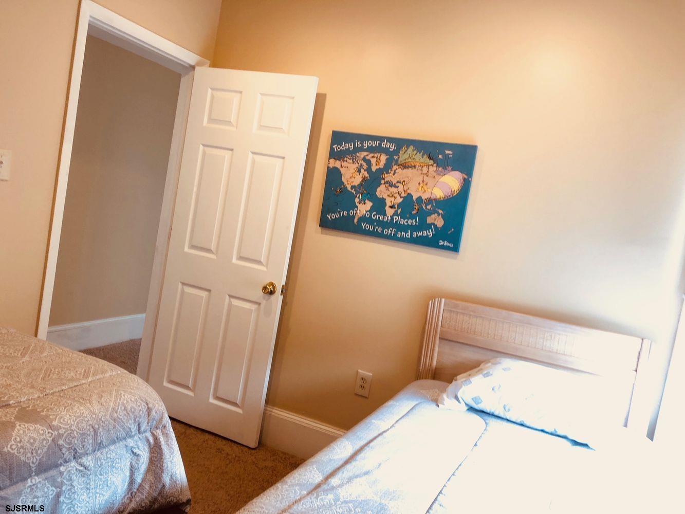 122 N Sacremento Ave