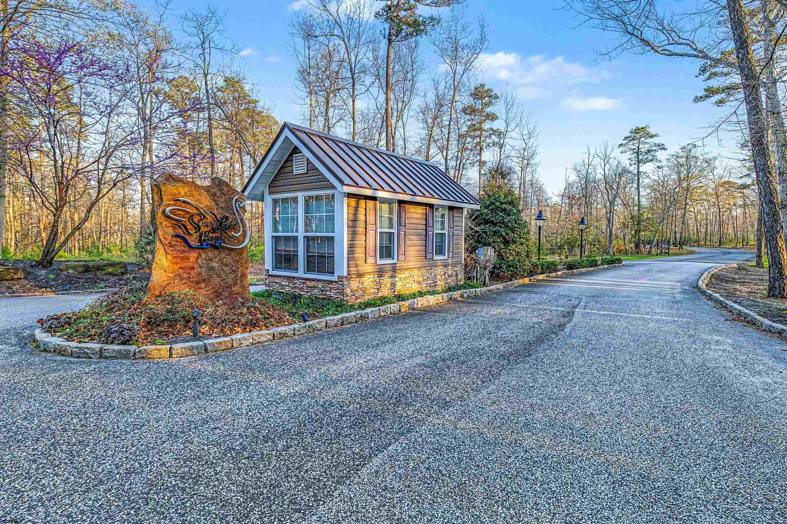 106 E E Moss Mill Road