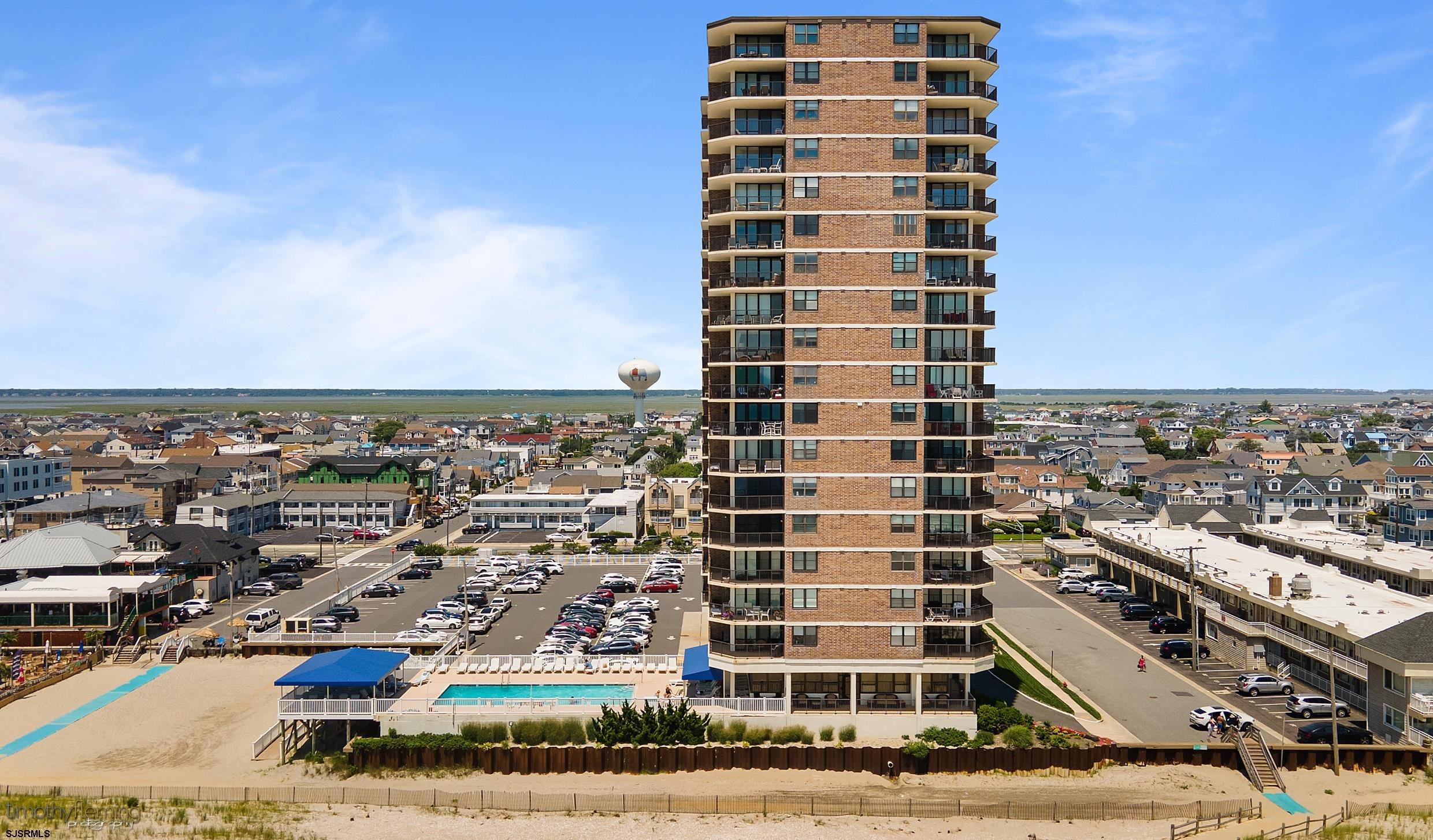 9100 Beach Ave Unit: 905