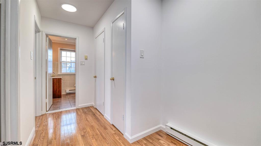 9709 Monmouth Ave