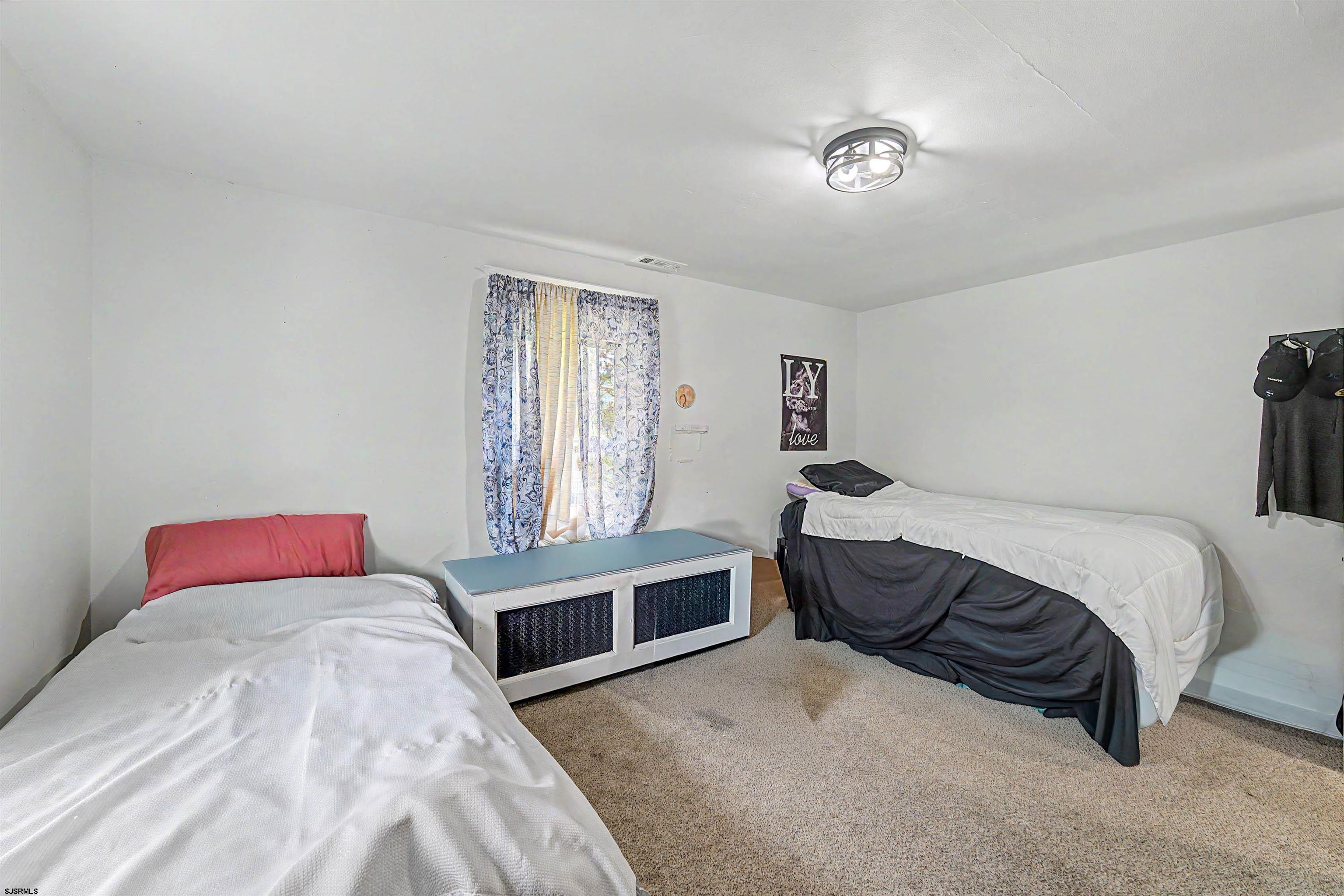 1805 Tilton
