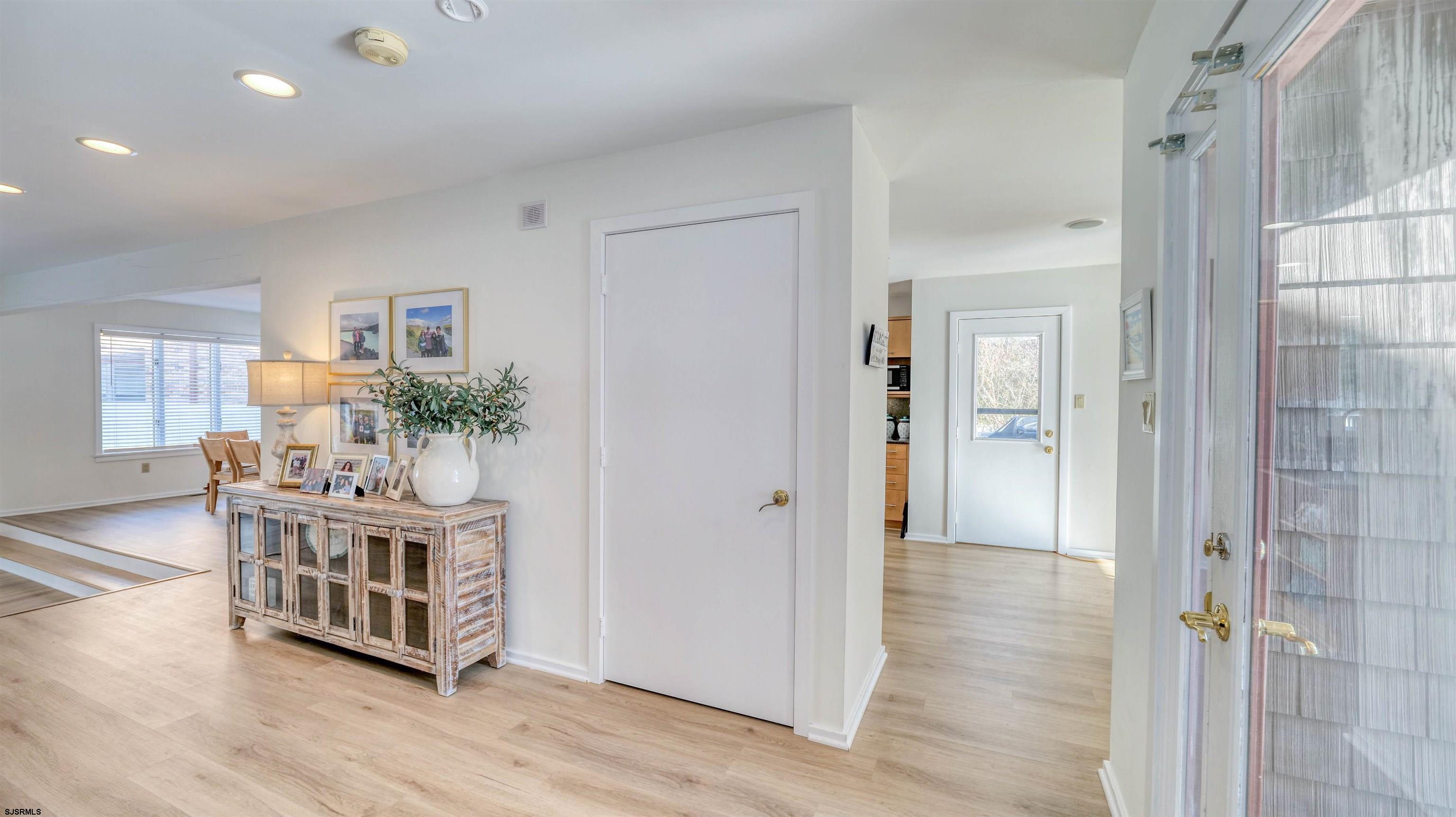 6 Brunswick Ct