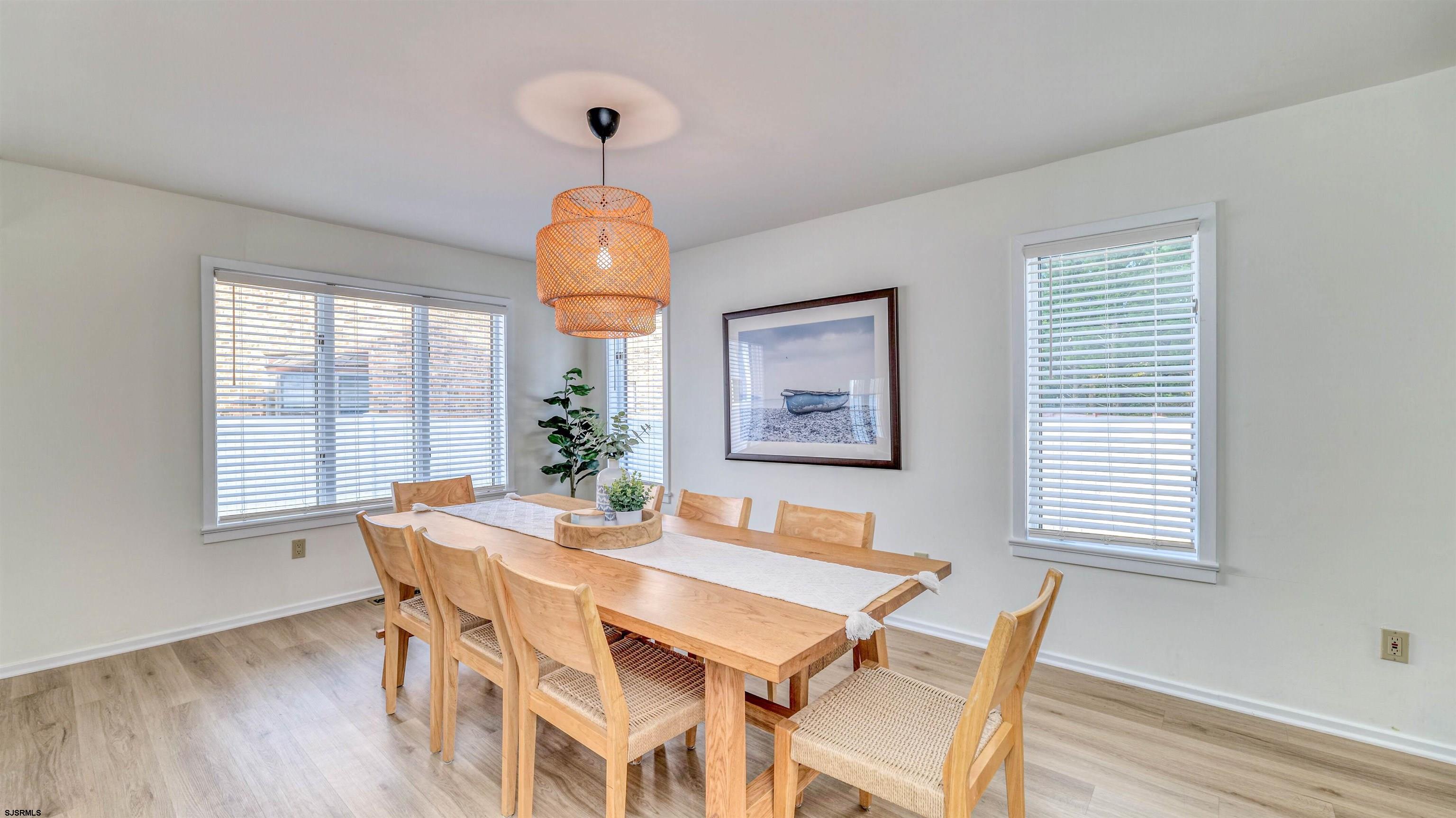 6 Brunswick Ct