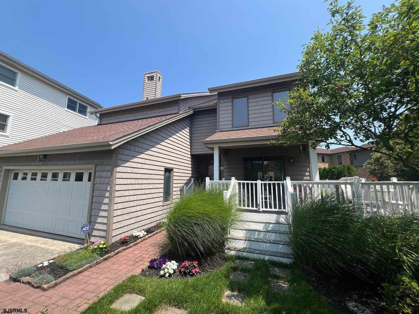 6 Brunswick Ct
