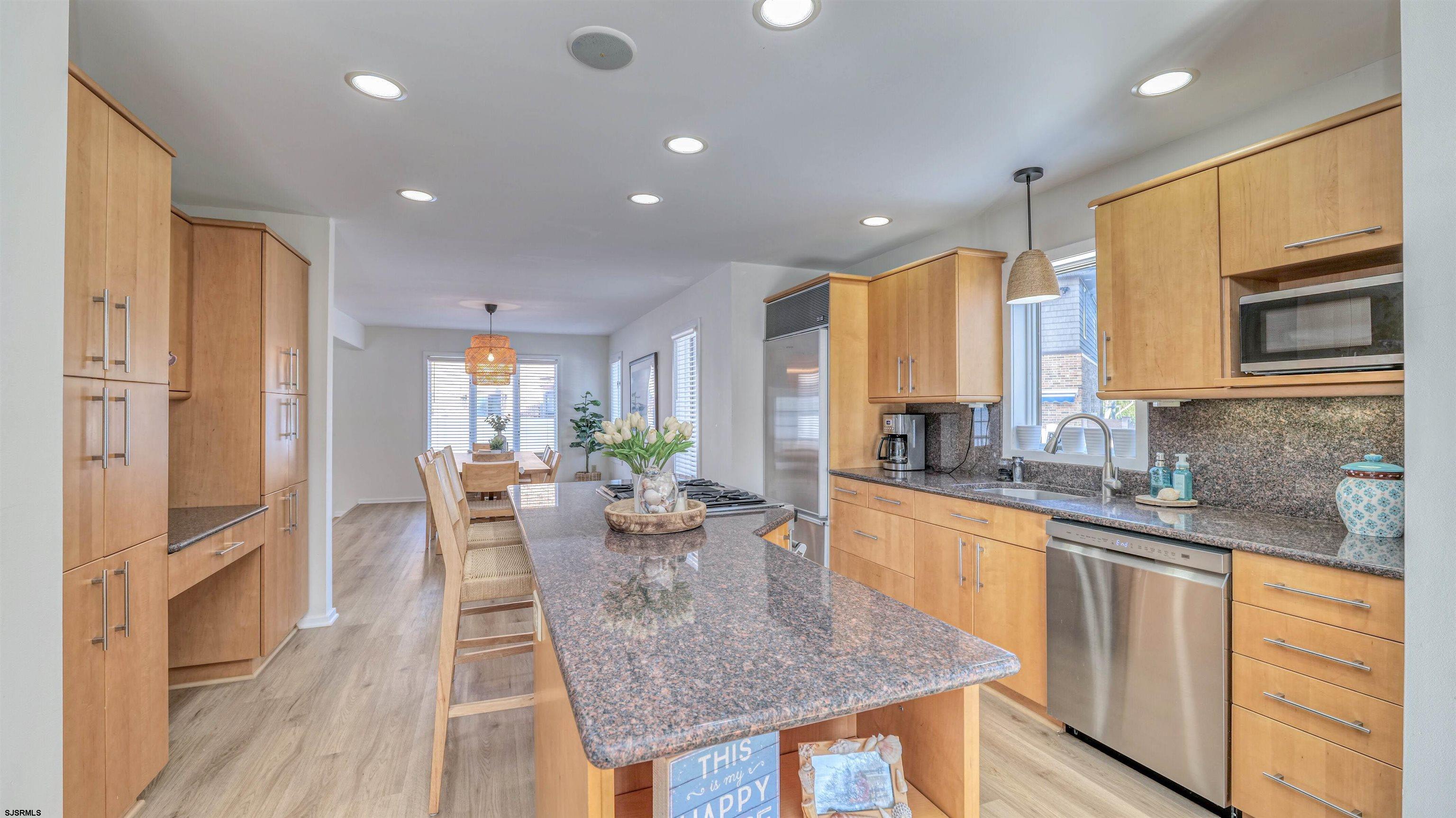 6 Brunswick Ct