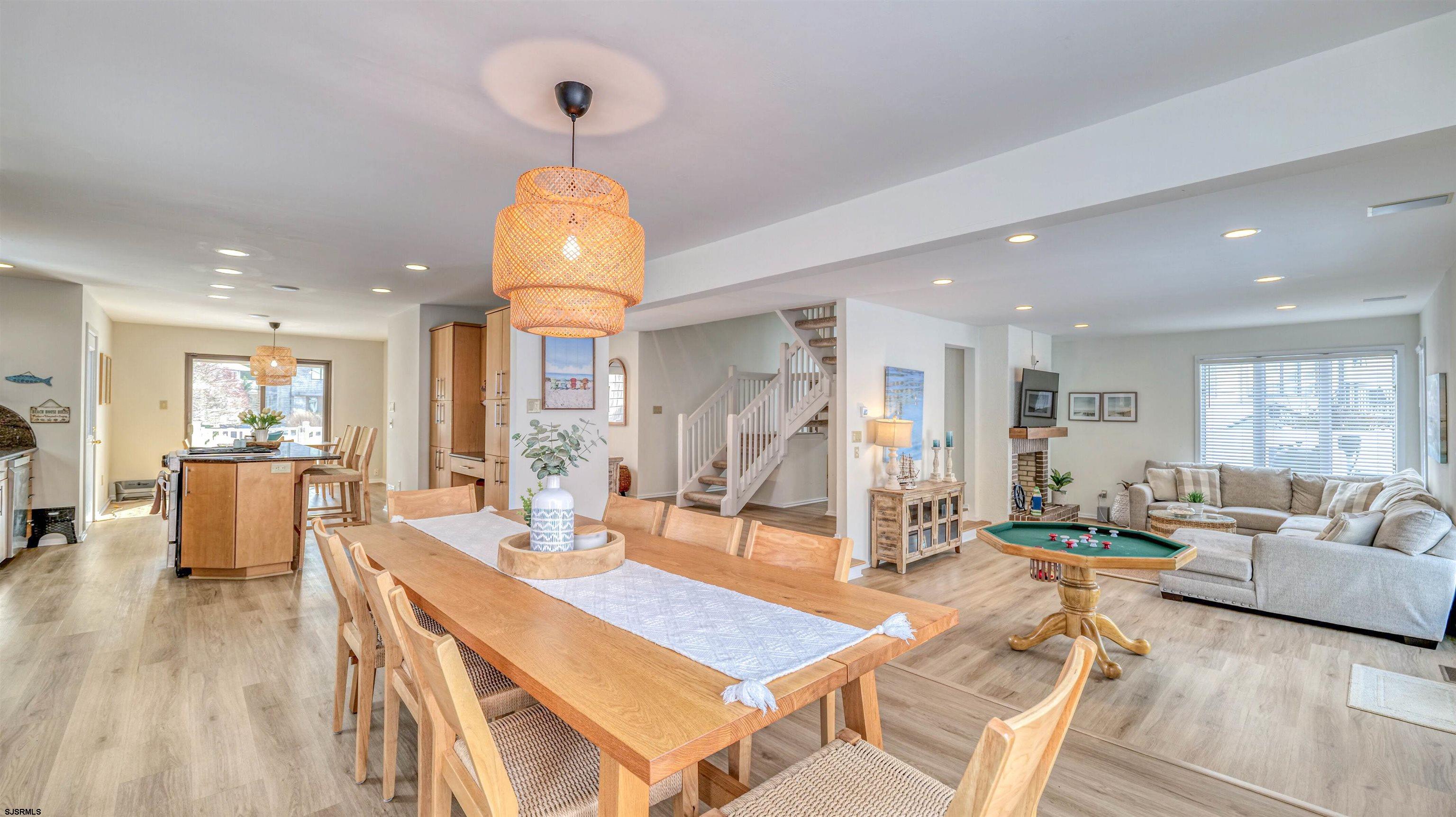 6 Brunswick Ct