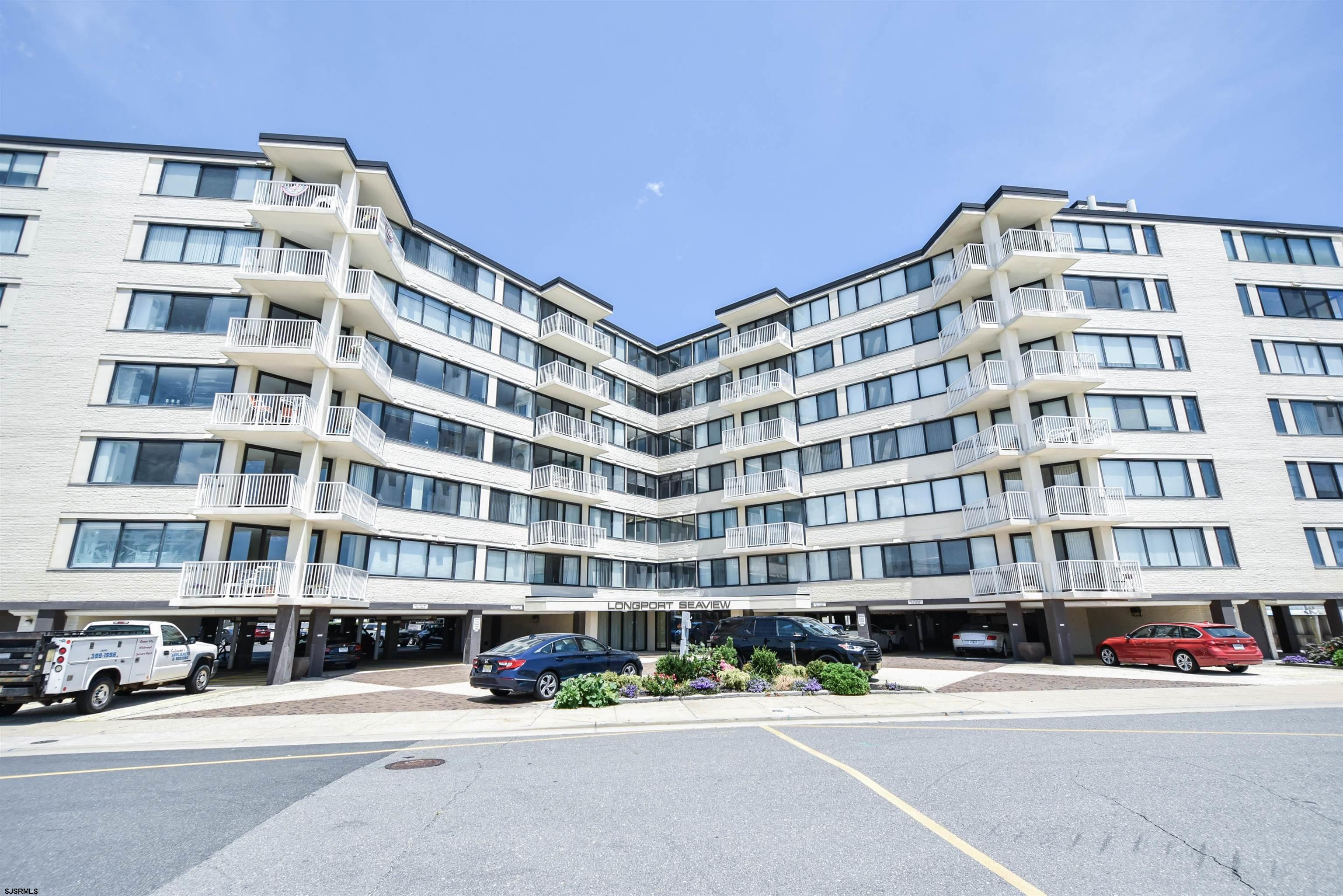 111 S 16th Ave Unit: 313