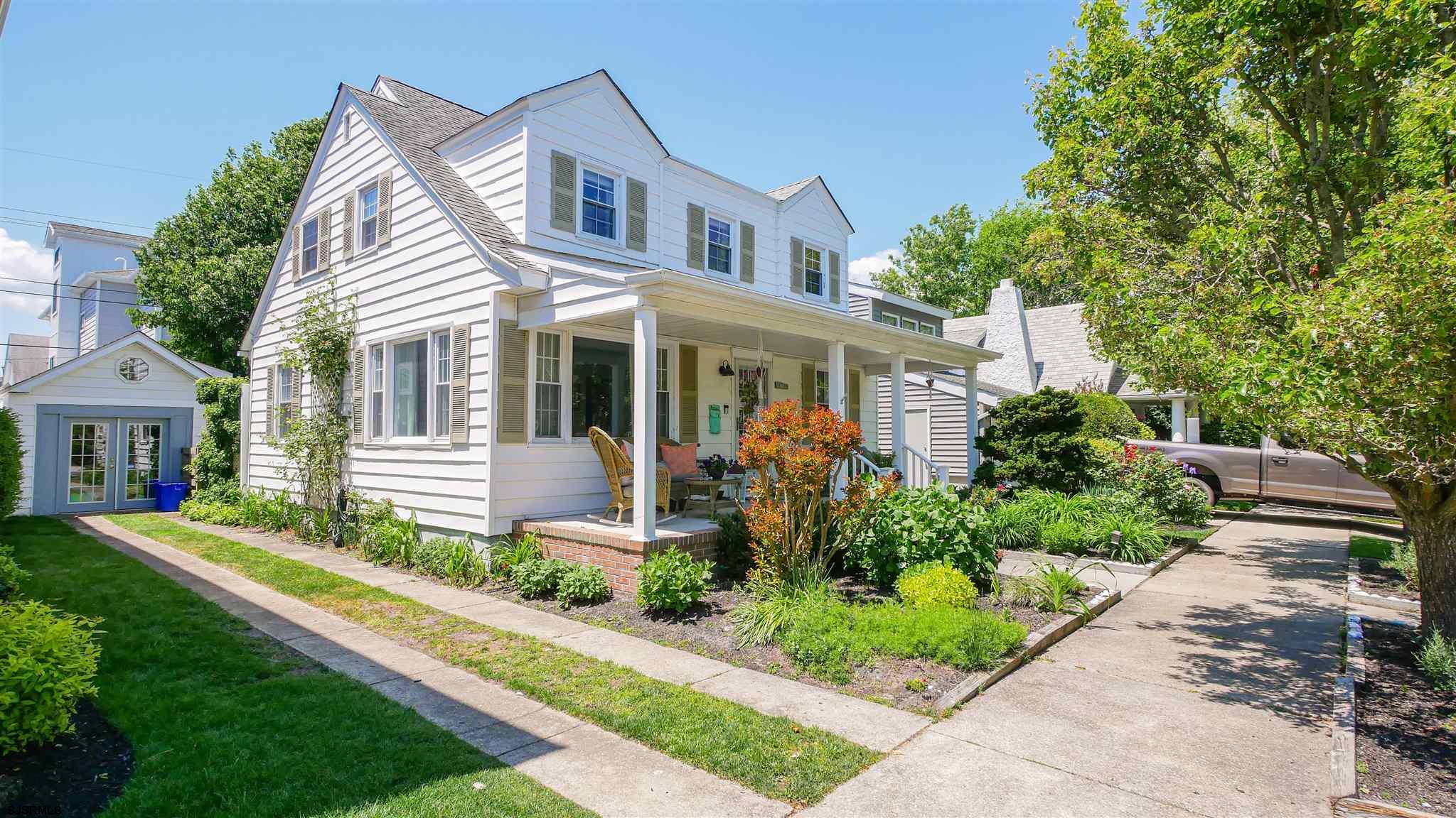 110 N Pembroke Ave