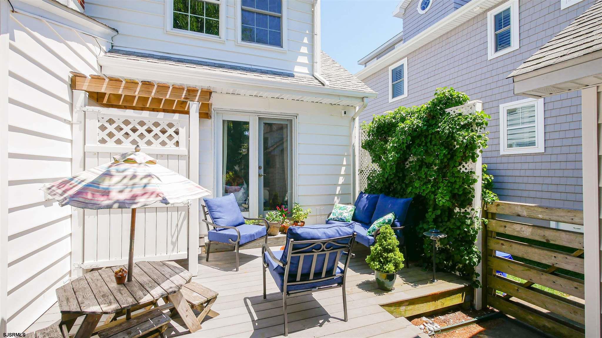 110 N Pembroke Ave