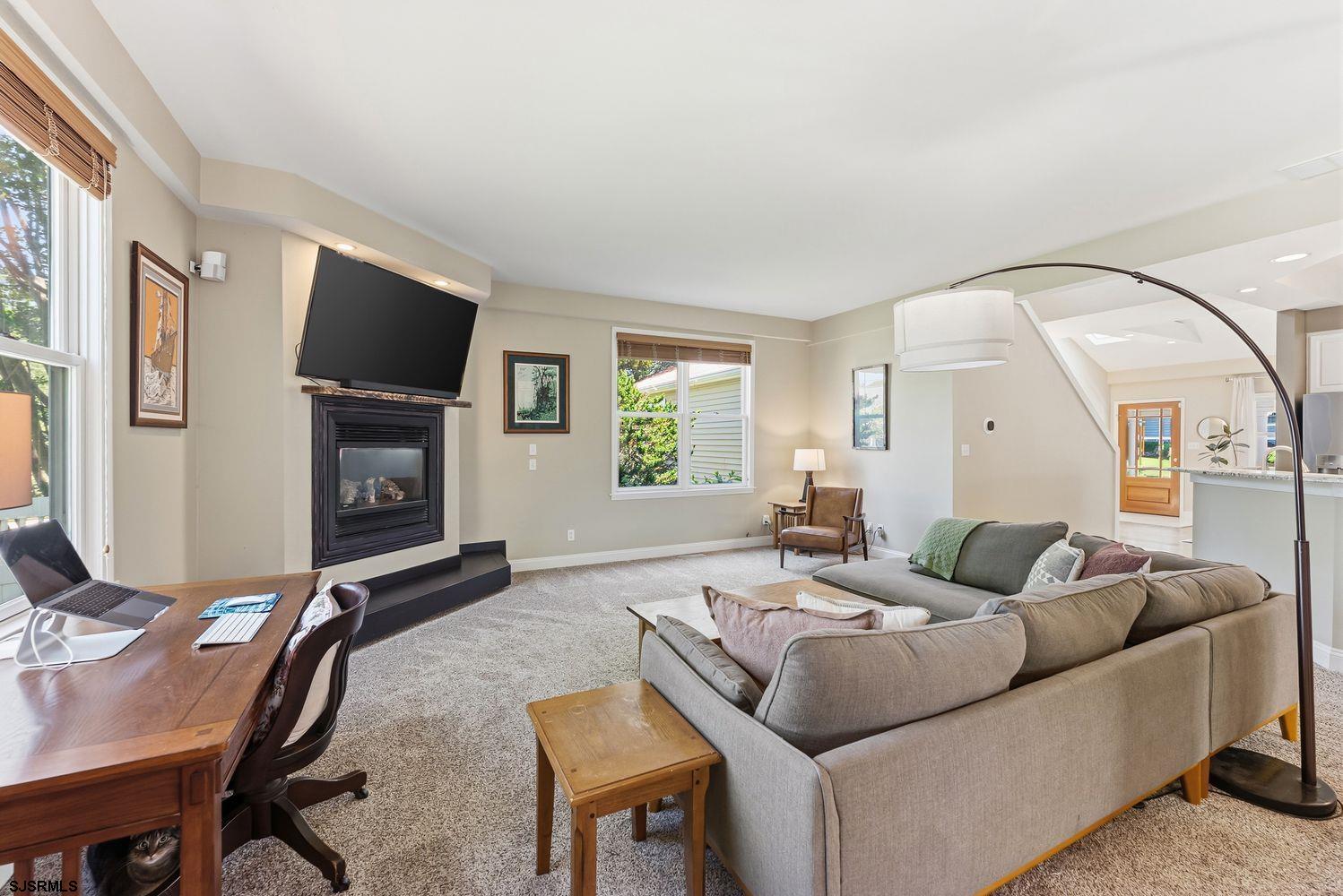 1801 West Ave