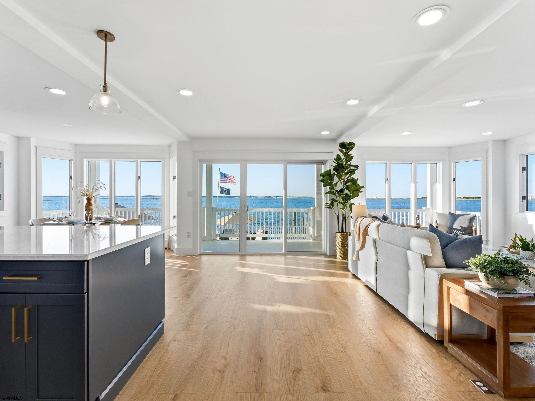 195 W 17th Street Unit: 1